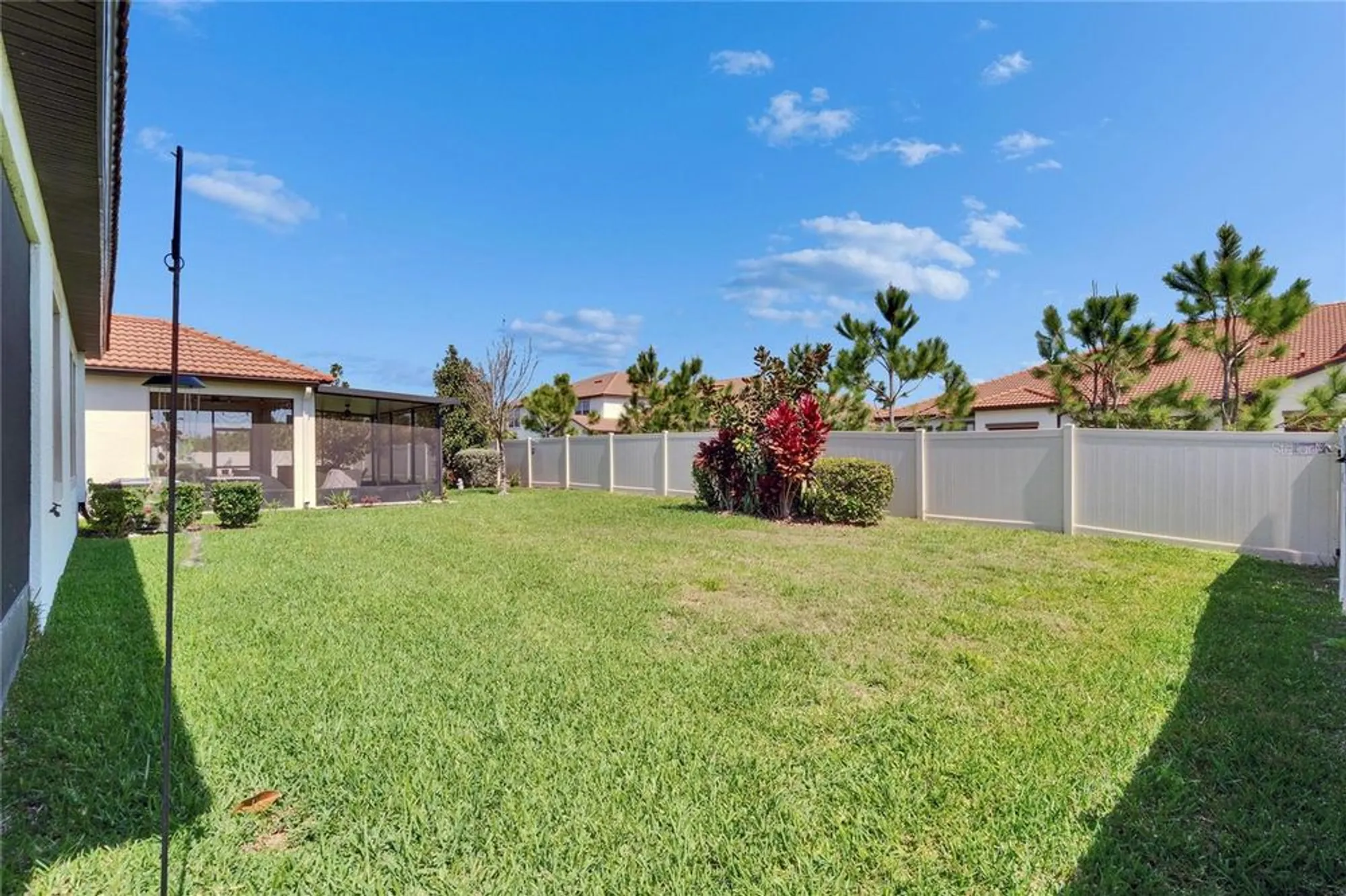 Property Slideshow image 46 of 98 | 16868 scuba crest st, Wimauma, FL, 33598