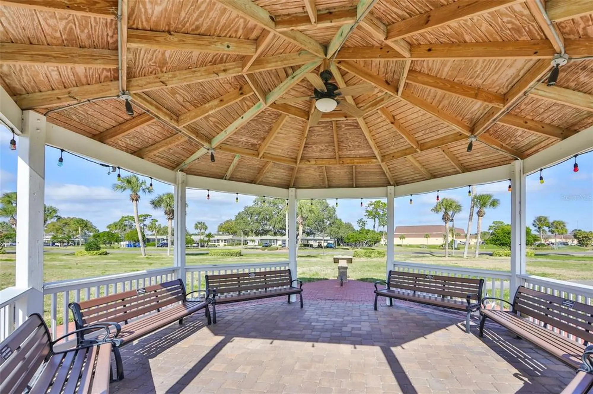Property Slideshow image 41 of 61 | 2050 sifield greens way # 19, Sun City Center, FL, 33573