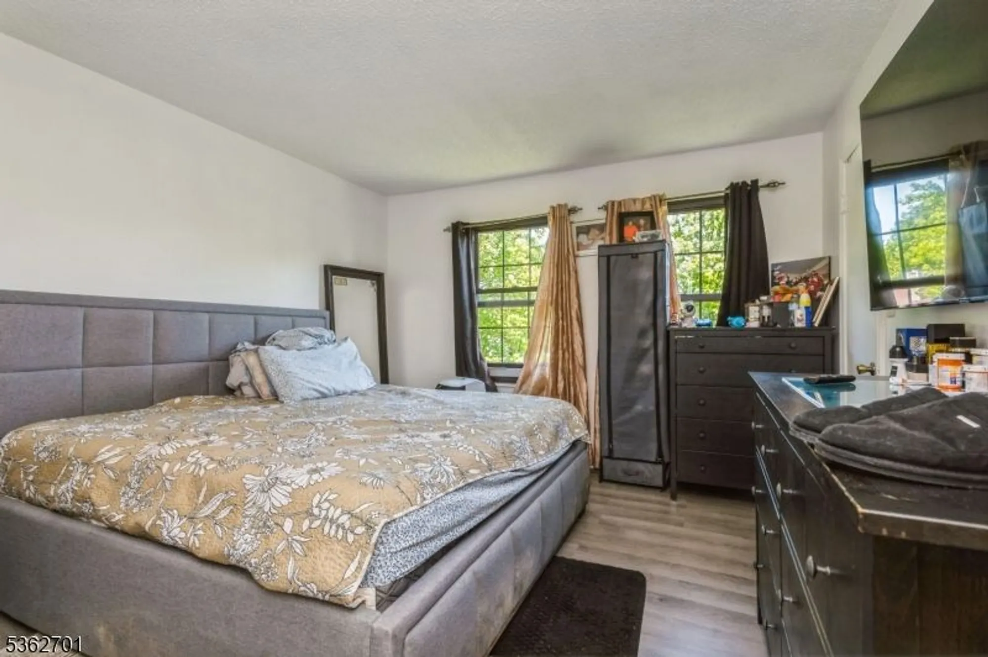 Property Slideshow image 11 of 21 | 114 griggs pl fl, East Brunswick, NJ, 08816