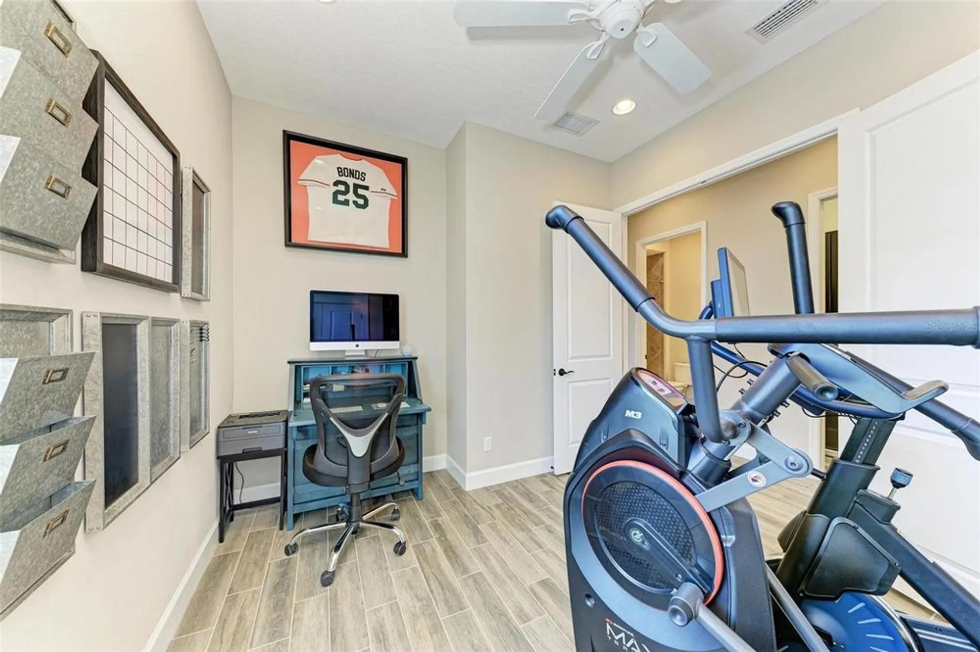 Property Slideshow image 36 of 97 | 367 compass point dr 201, Bradenton, FL, 34209