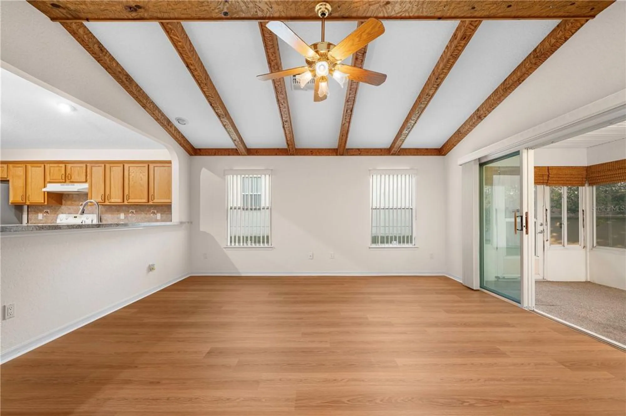 Property Slideshow image 8 of 49 | 11094 se 173rd ln, Summerfield, FL, 34491