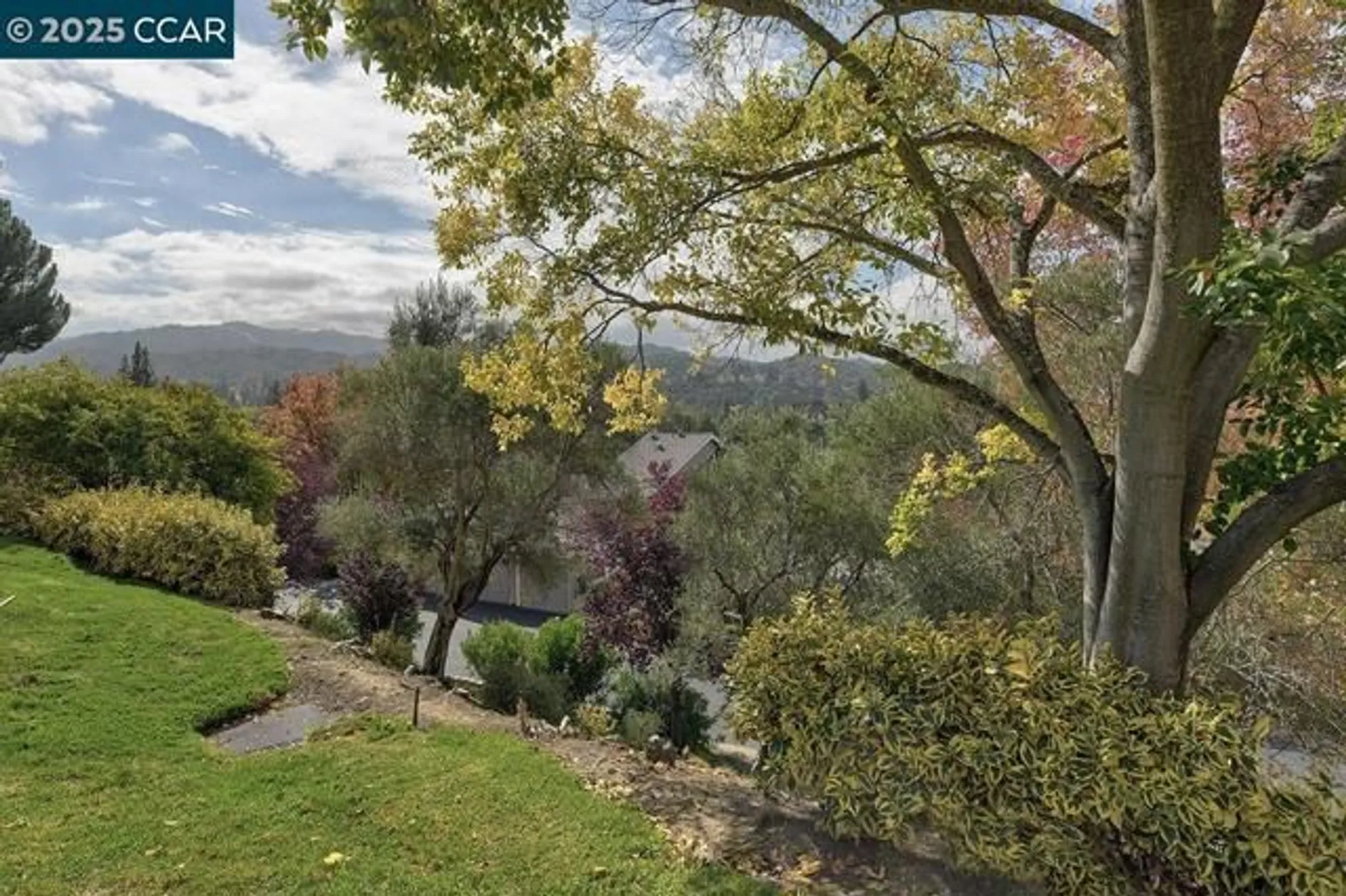 Property Slideshow image 19 of 57 | 925 terra california dr 1, Walnut Creek, CA, 94595