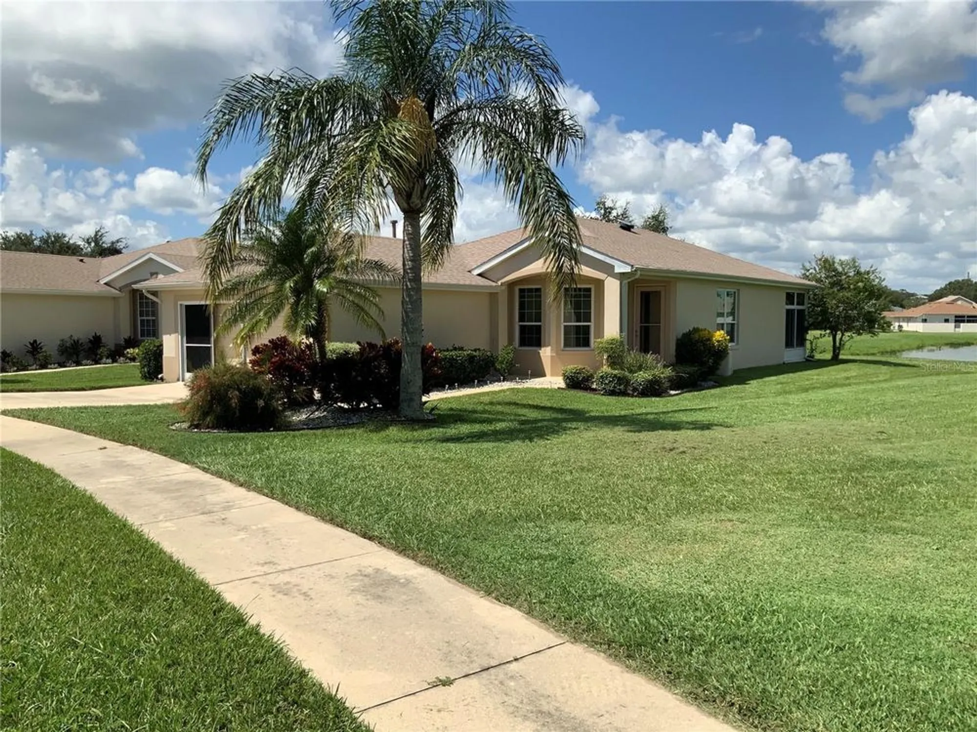 Property Slideshow image 18 of 26 | 27123 nostalgia dr, Leesburg, FL, 34748