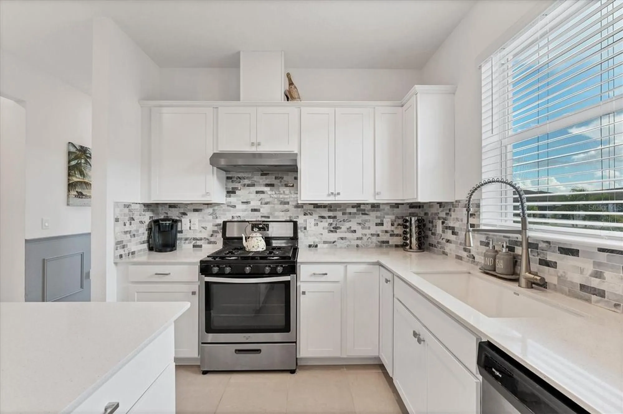 Property Slideshow image 11 of 70 | 10661 spring tide way, Parrish, FL, 34219