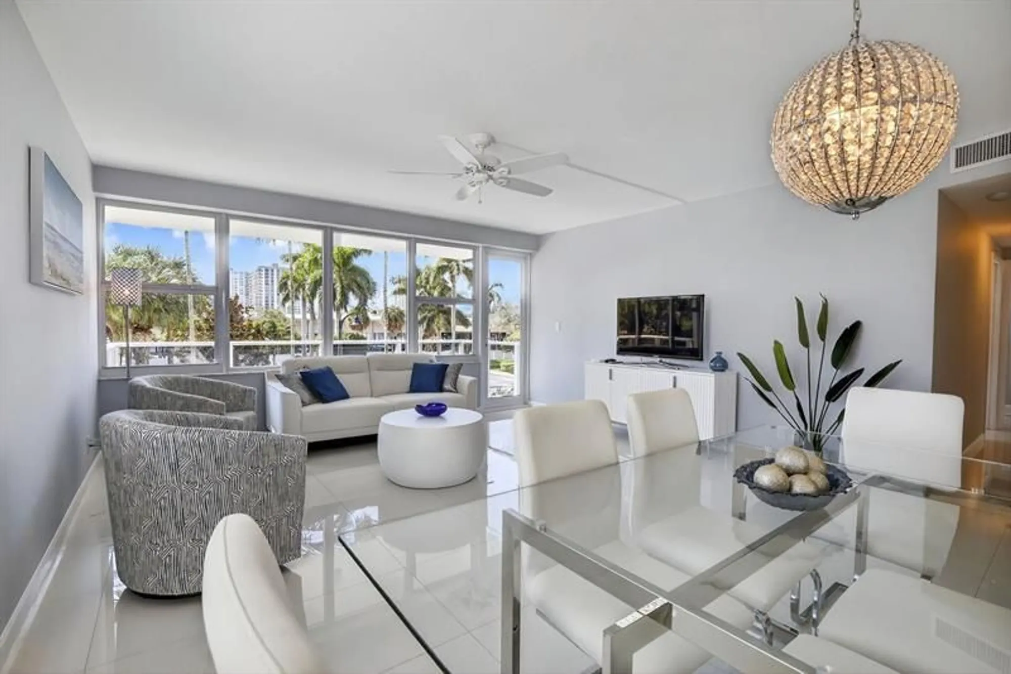 Property Slideshow image 2 of 28 | 3333 ne 34th st 209, Fort Lauderdale, FL, 33308