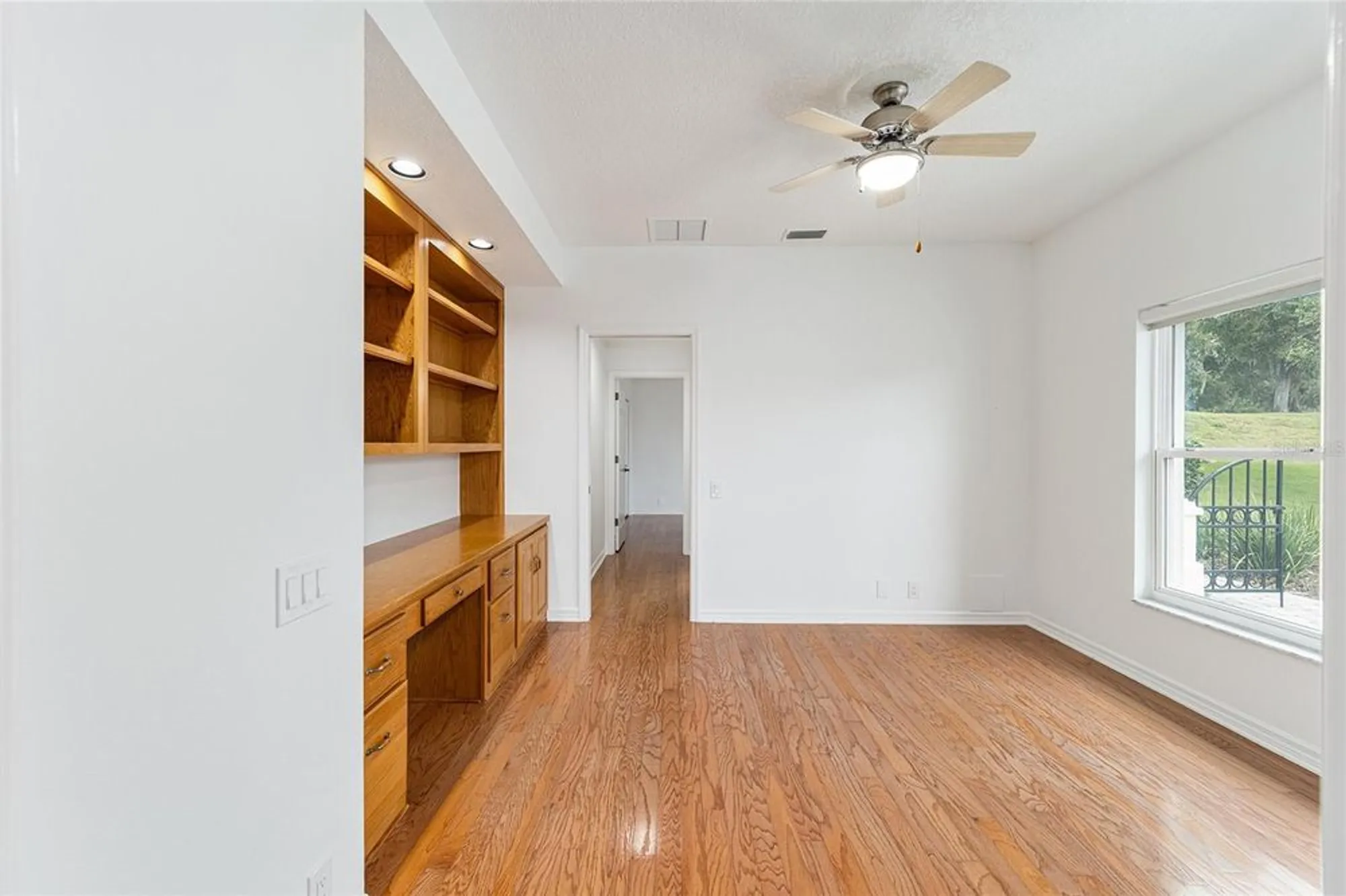 Property Slideshow image 28 of 55 | 6042 topsail rd, Lady Lake, FL, 32159