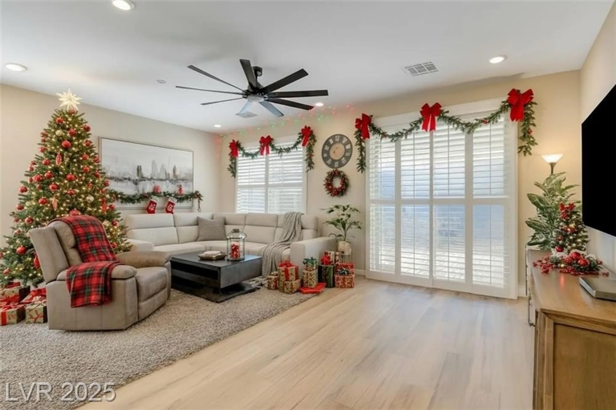 Property Slideshow image 64 of 65 | 10255 crimson currant st, Las Vegas, NV, 89143