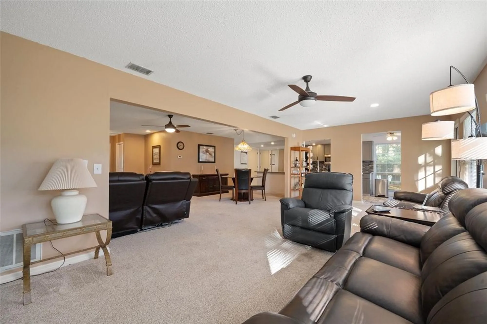 Property Slideshow image 12 of 53 | 2170 wingfoot ct, Spring Hill, FL, 34606