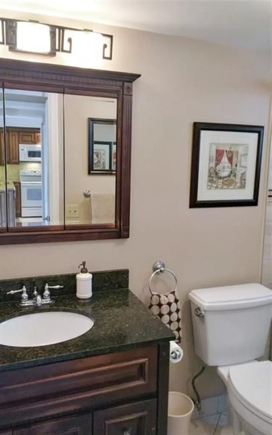 Property Slideshow image 27 of 62 | 206 se 10th st 406, Dania Beach, FL, 33004