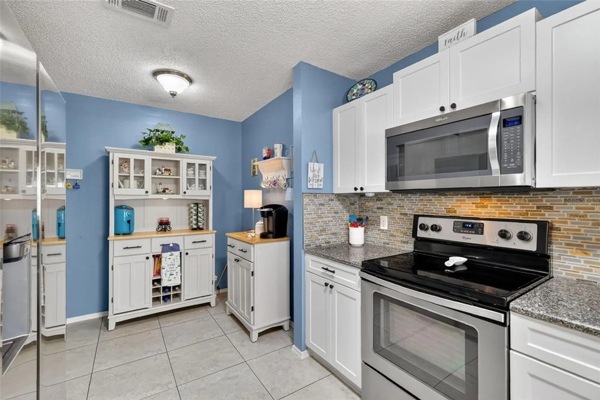 Property Slideshow image 15 of 26 | 2107 escobar ave, The Villages, FL, 32159