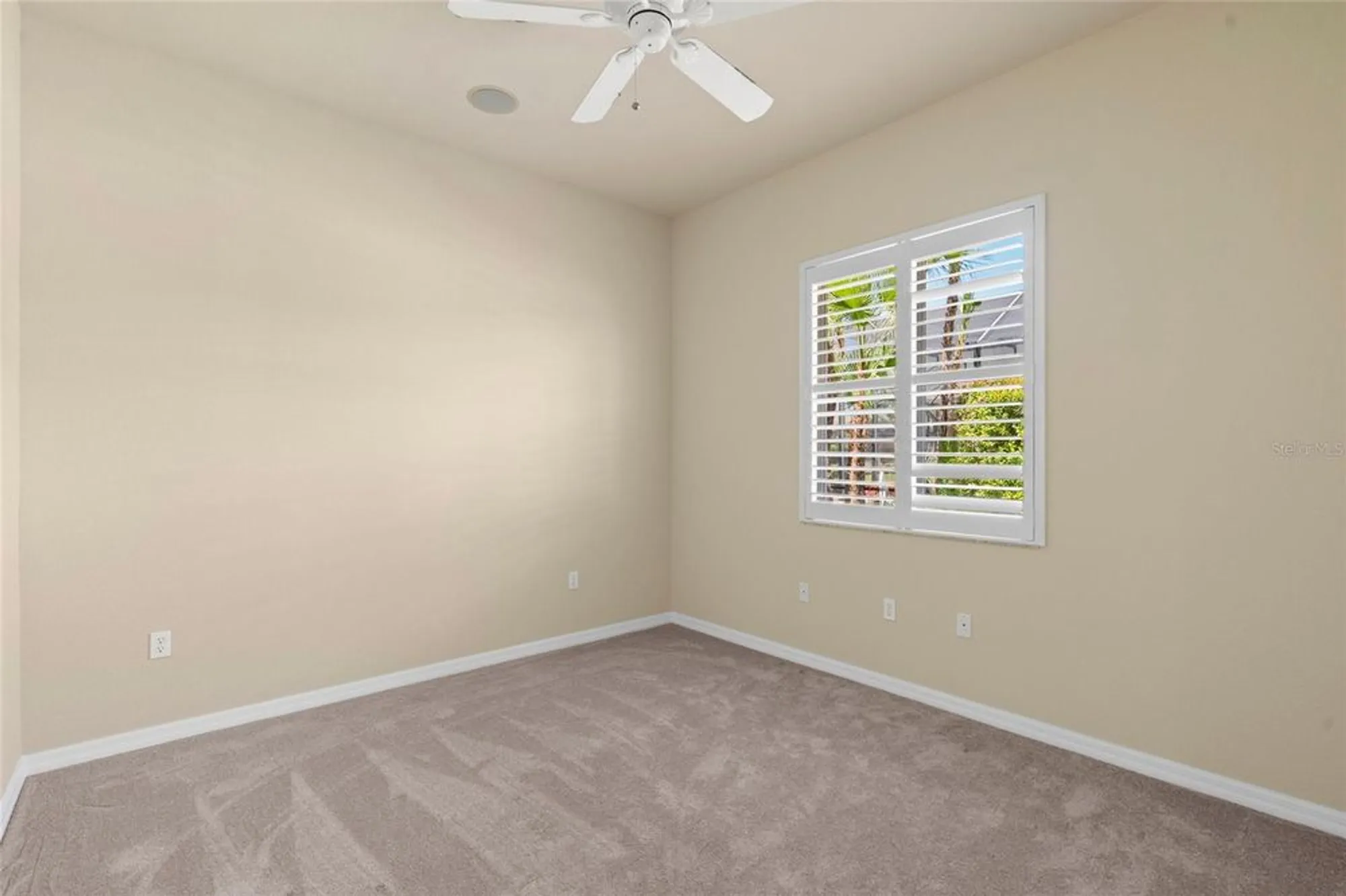 Property Slideshow image 23 of 48 | 5270 white ibis dr, North Port, FL, 34287
