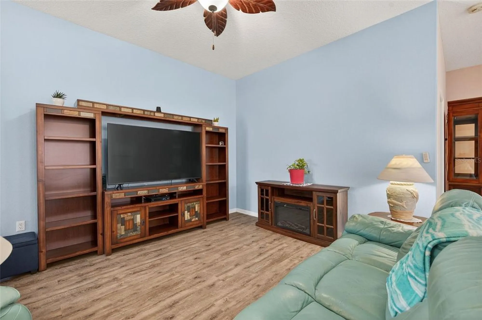 Property Slideshow image 33 of 71 | 11501 bloomington ct, New Port Richey, FL, 34654