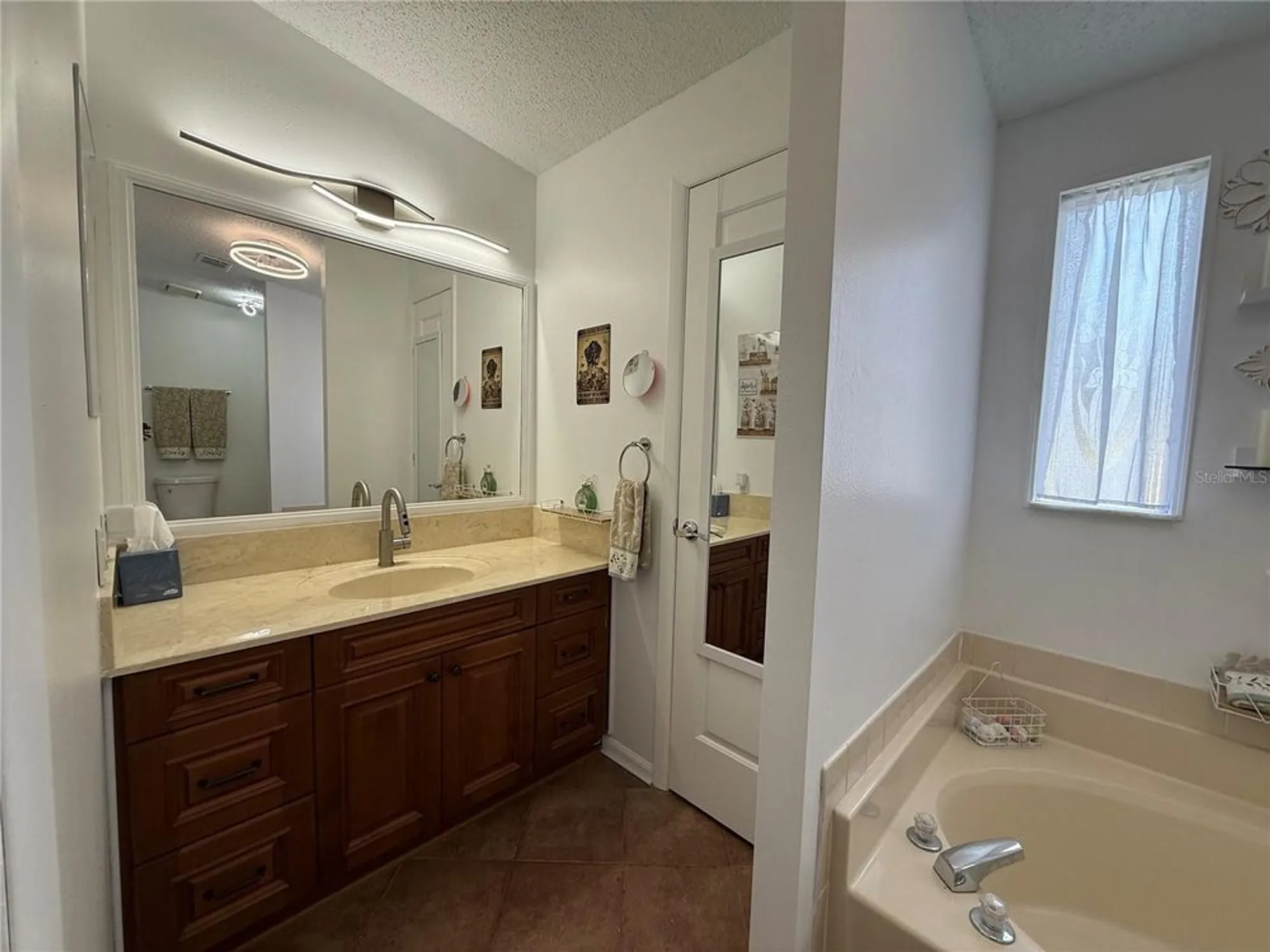 Property Slideshow image 25 of 38 | 1612 cog hill dr, Lady Lake, FL, 32159