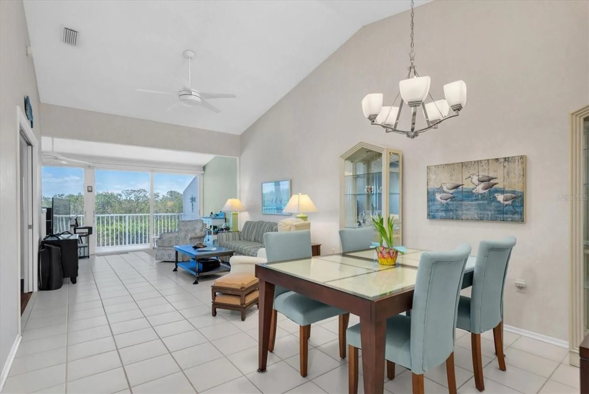 Property Slideshow image 14 of 57 | 801 waterside ln, Bradenton, FL, 34209