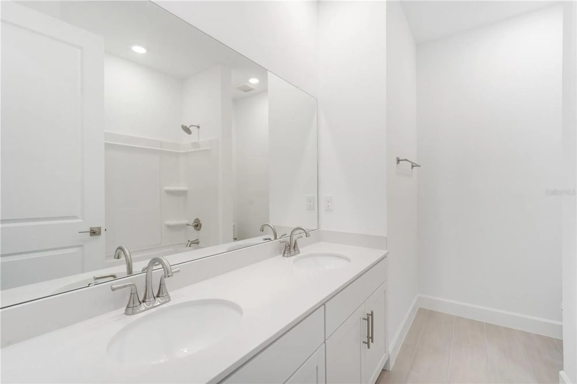 Property Slideshow image 26 of 46 | 9229 players dr, Weeki Wachee, FL, 34613