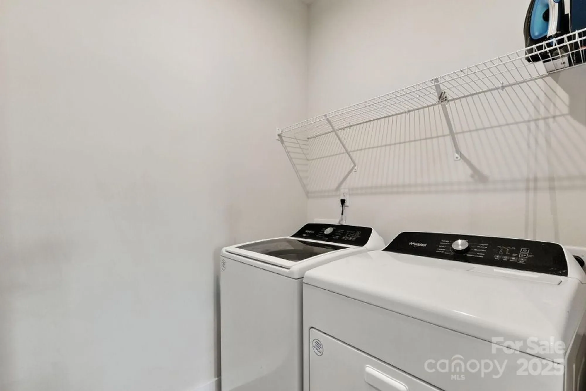 Property Slideshow image 11 of 32 | 5112 larewood dr, Charlotte, NC, 28215