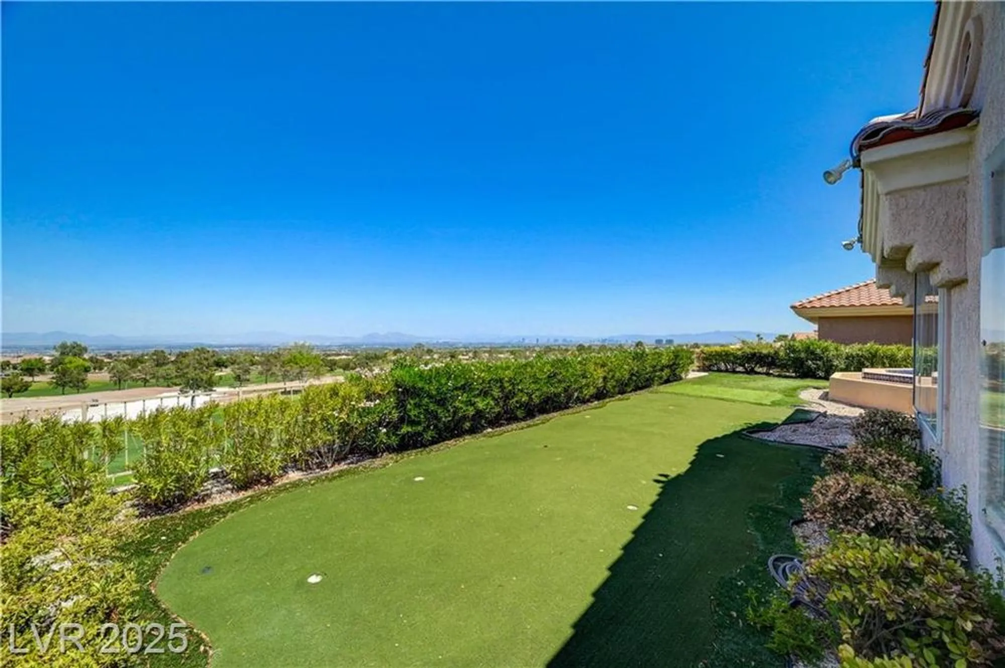 Property Slideshow image 9 of 16 | 2124 bay tree dr, Las Vegas, NV, 89134