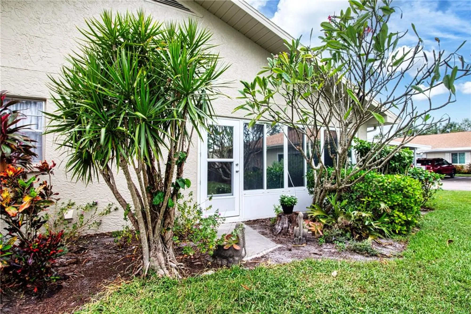 Property Slideshow image 37 of 56 | 904 hendon ct # 127, Sun City Center, FL, 33573