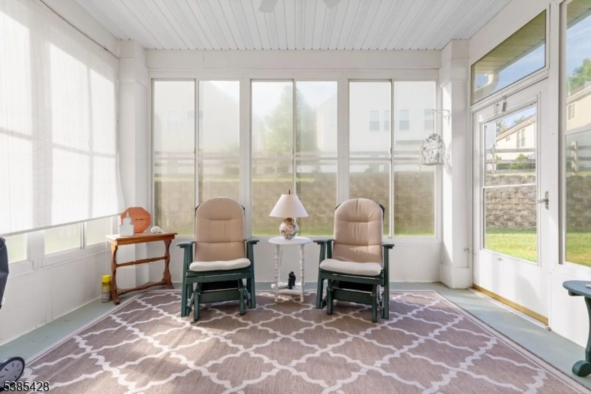 Property Slideshow image 18 of 48 | 29 stafford ln, Belvidere, NJ, 07823