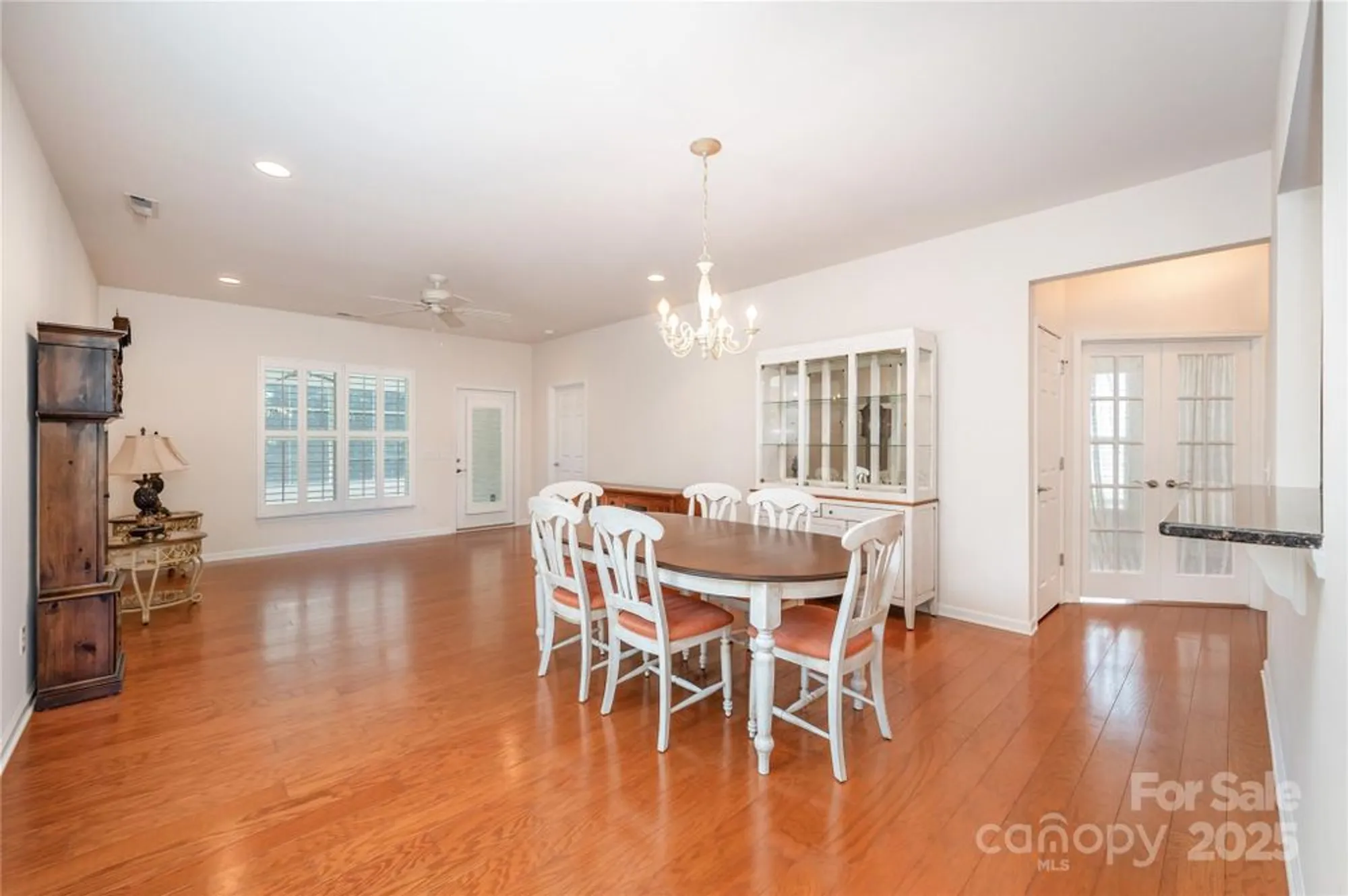 Property Slideshow image 8 of 17 | 23016 whimbrel cir, Fort Mill, SC, 29707