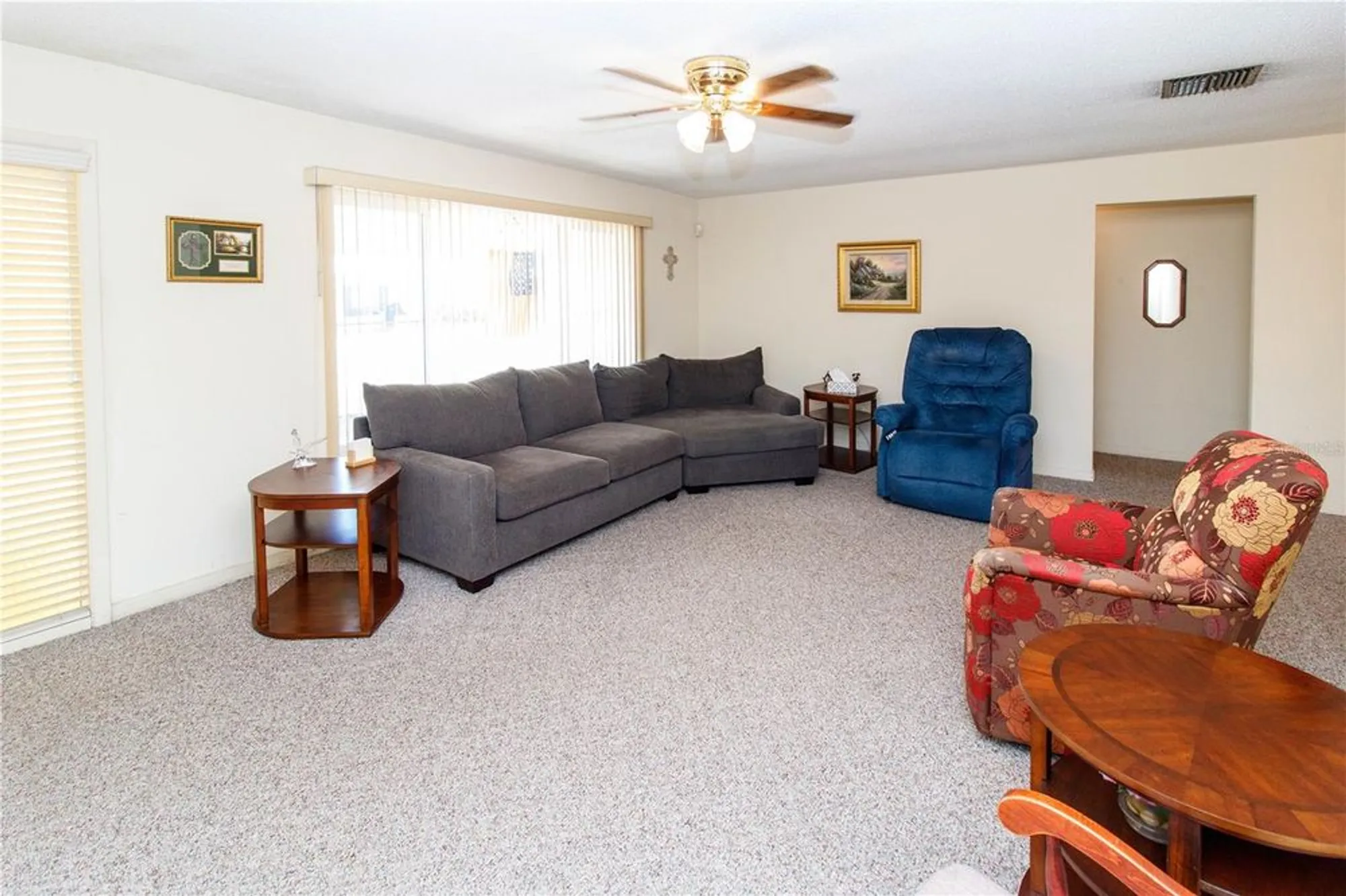 Property Slideshow image 9 of 52 | 10139 44th way n # 10139, Pinellas Park, FL, 33782