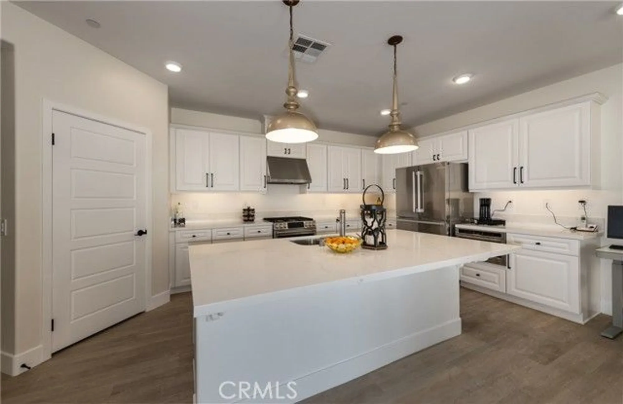 Property Slideshow image 13 of 38 | 1521 summerfield way, Beaumont, CA, 92223