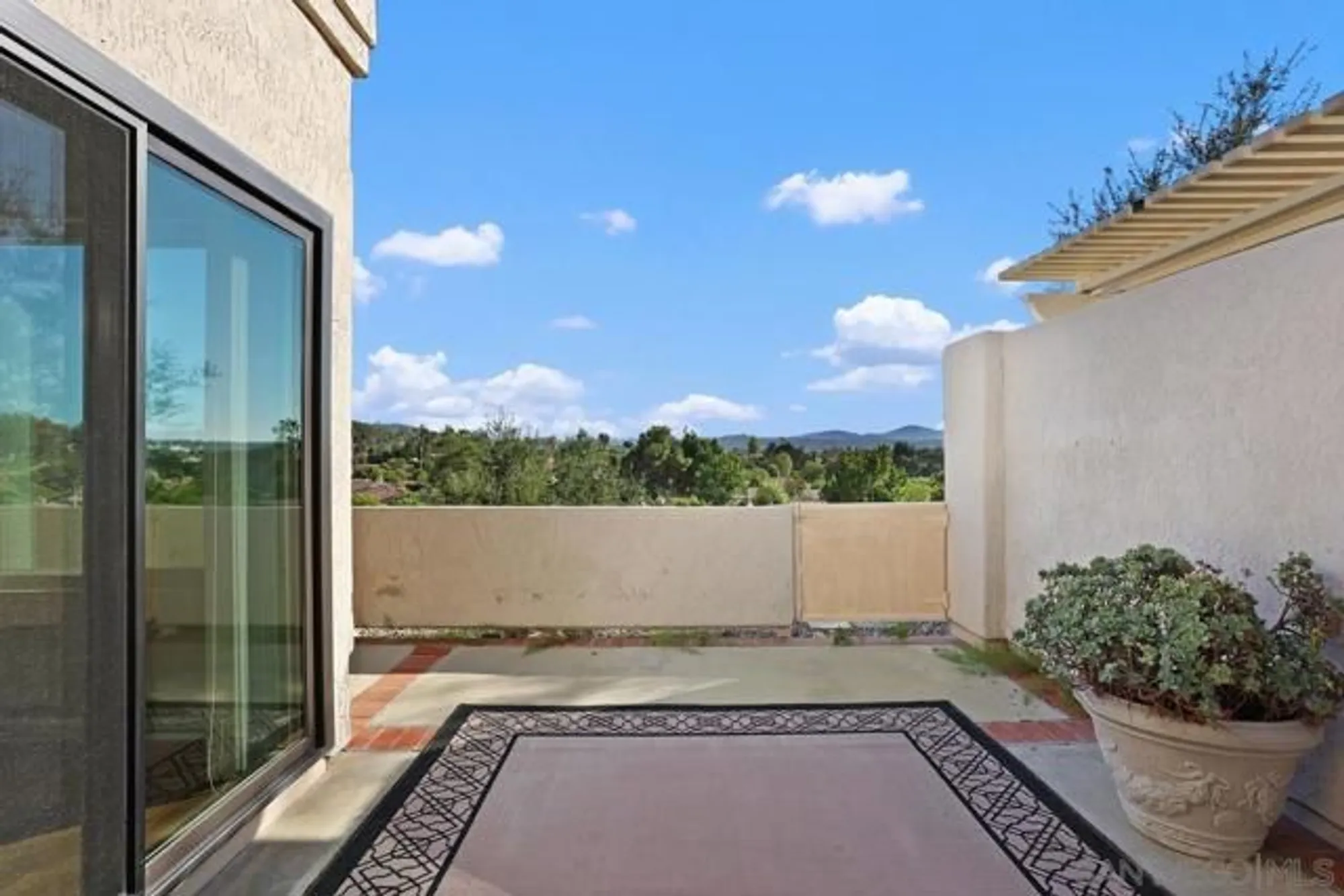 Property Slideshow image 17 of 50 | 12725 via nasca, San Diego, CA, 92128