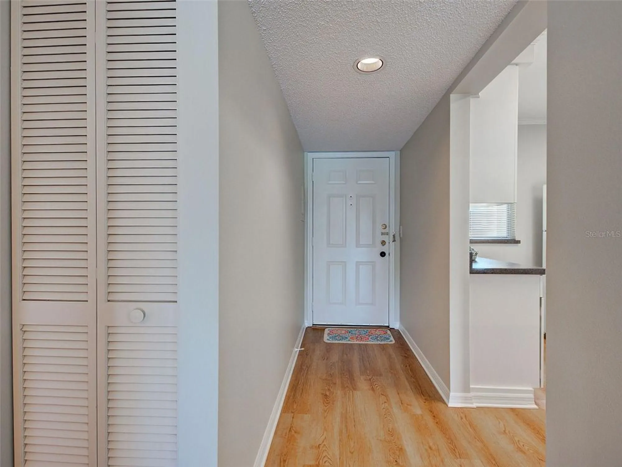 Property Slideshow image 12 of 54 | 406 cerromar cir 222, Venice, FL, 34293