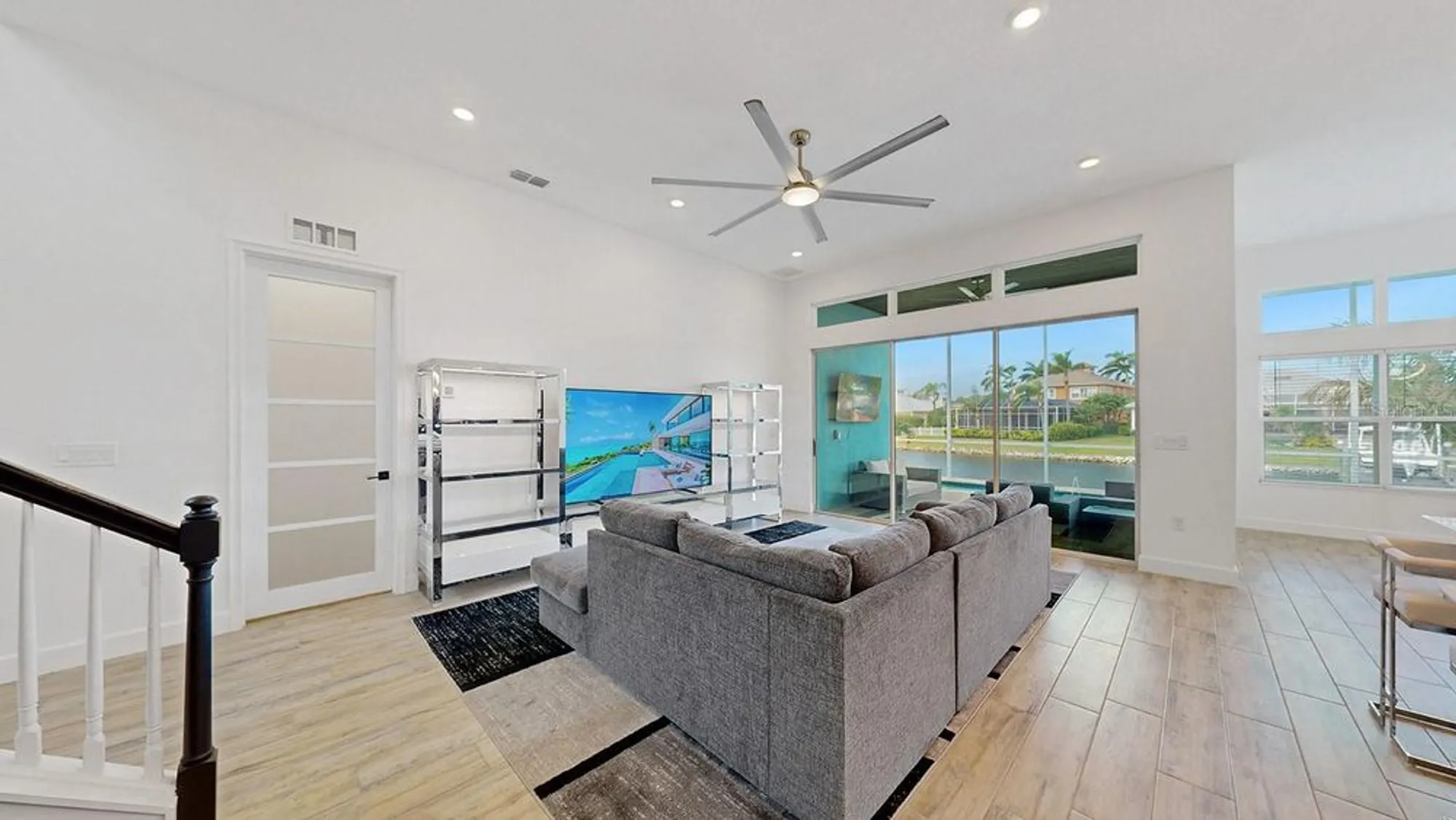 Property Slideshow image 21 of 56 | 5307 wishing arch dr, Apollo Beach, FL, 33572