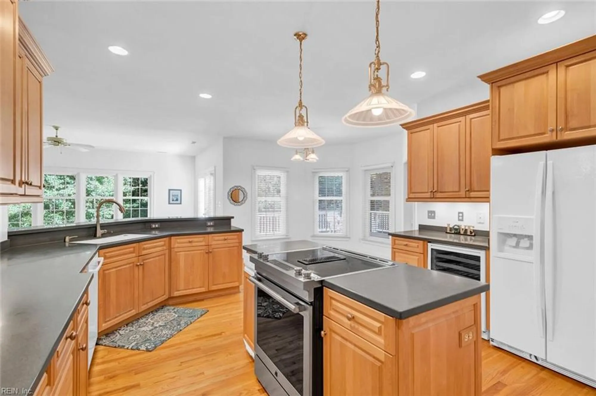Property Slideshow image 11 of 40 | 104 sugar bush, Williamsburg, VA, 23188