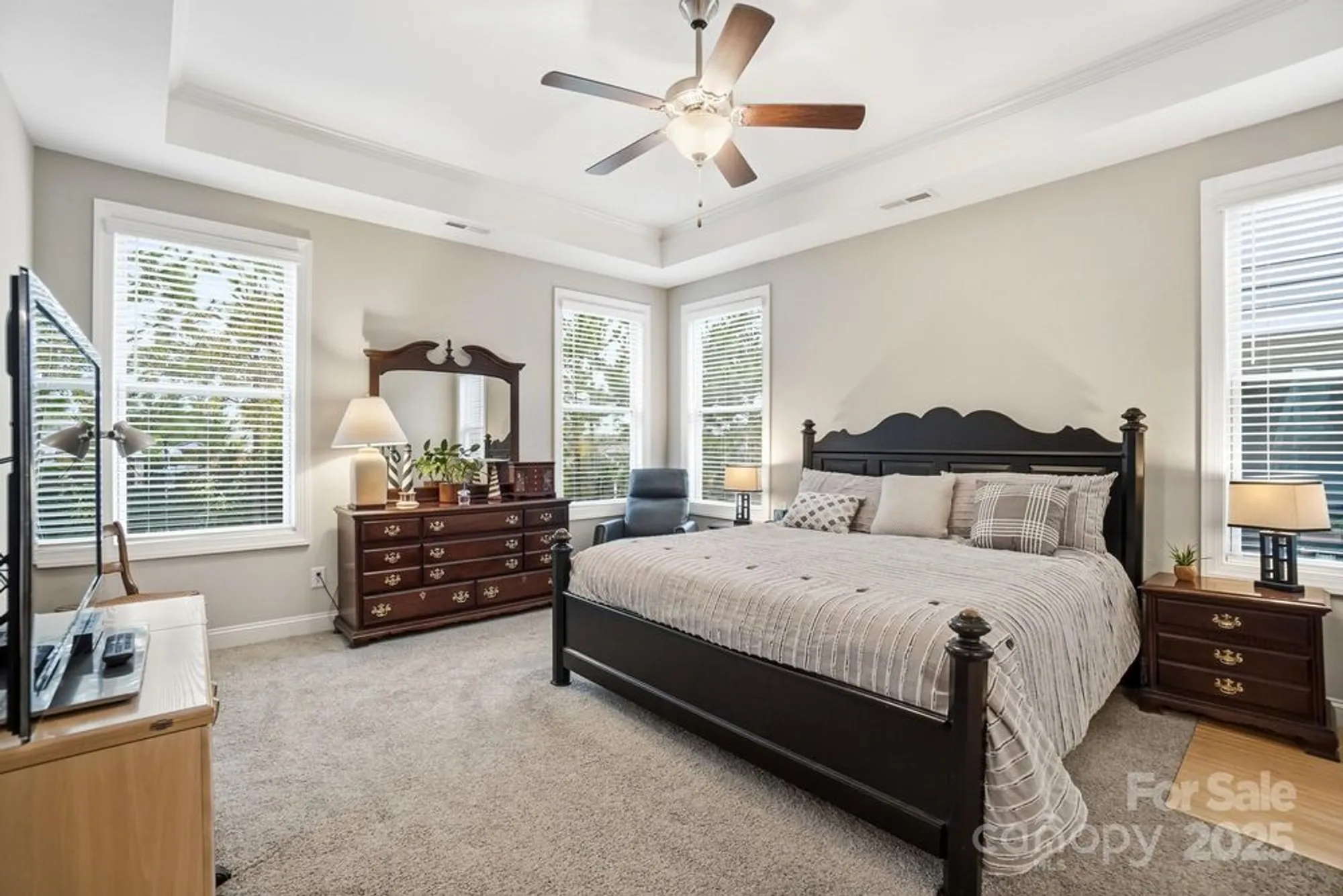 Property Slideshow image 18 of 45 | 6325 good news dr, Charlotte, NC, 28215