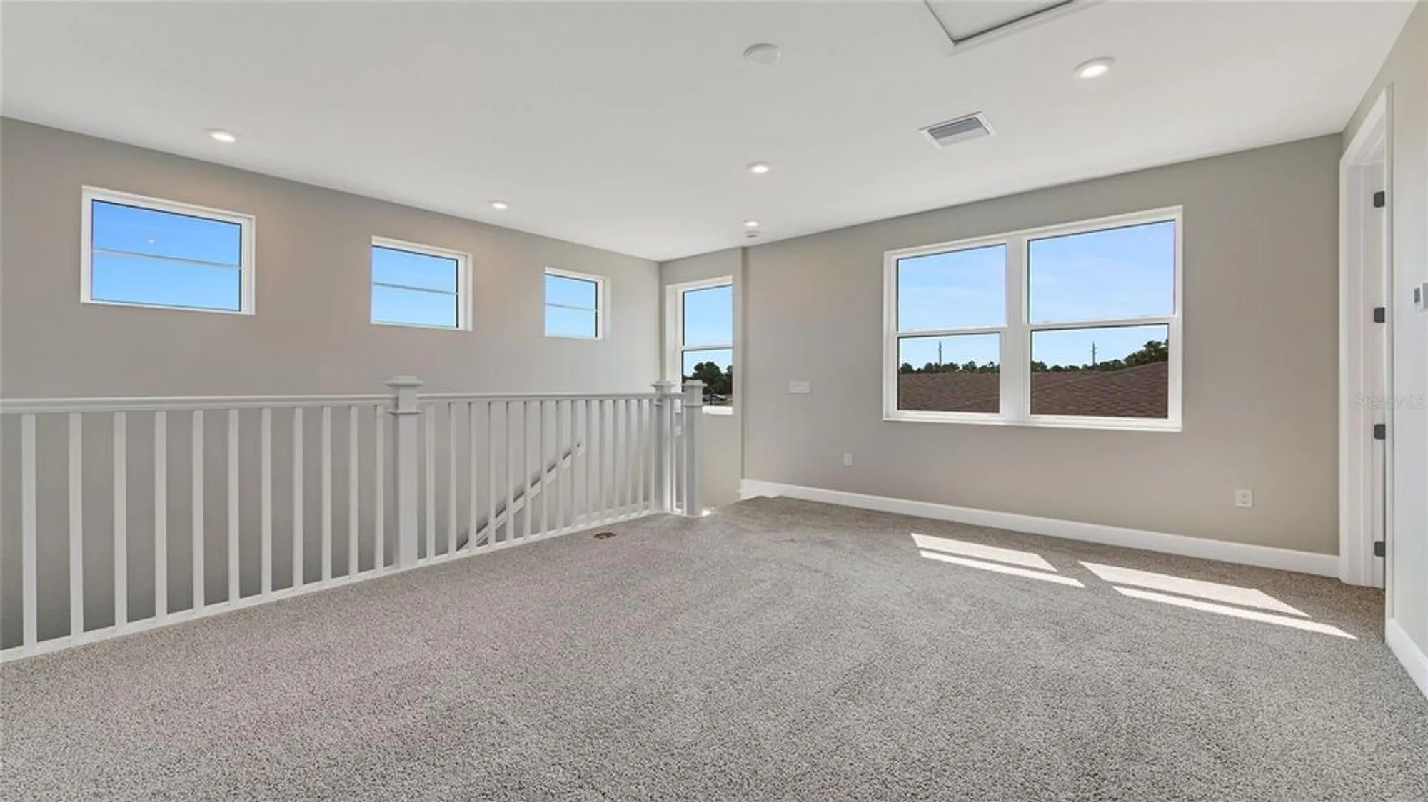 Property Slideshow image 17 of 31 | 1235 cresswind blvd, Deland, FL, 32724