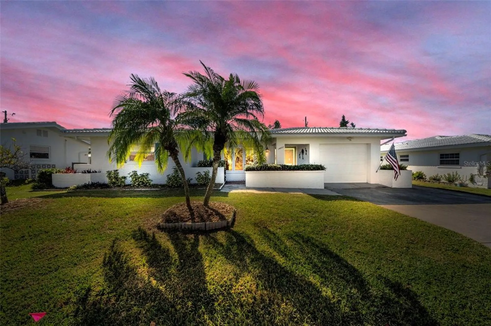 Property Slideshow image 1 of 66 | 14052 89th ave, Seminole, FL, 33776