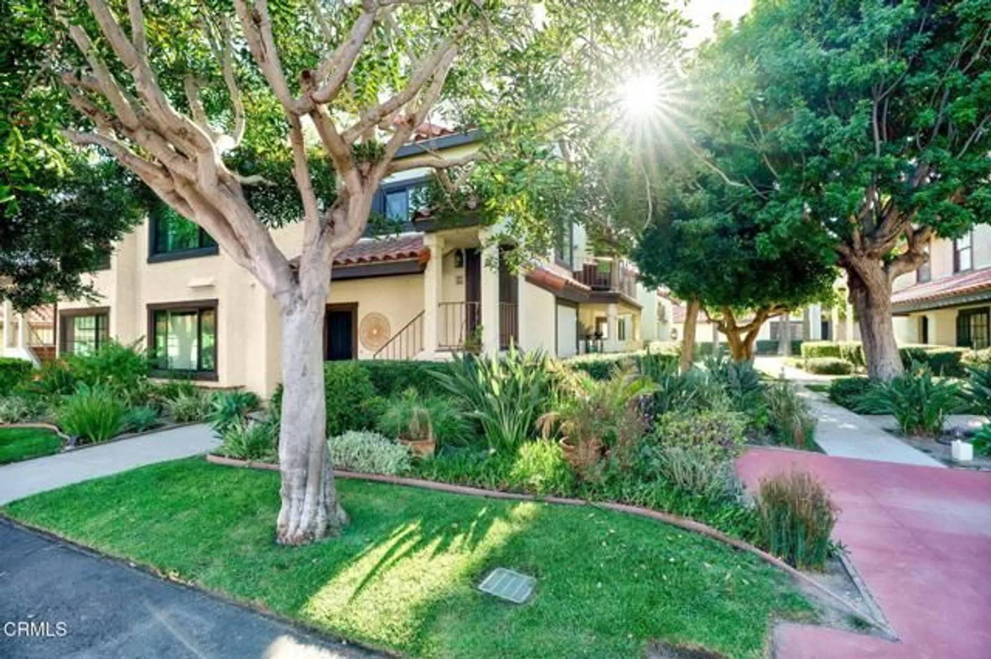 Property Slideshow image 4 of 53 | 2151 martinique ln, Oxnard, CA, 93035