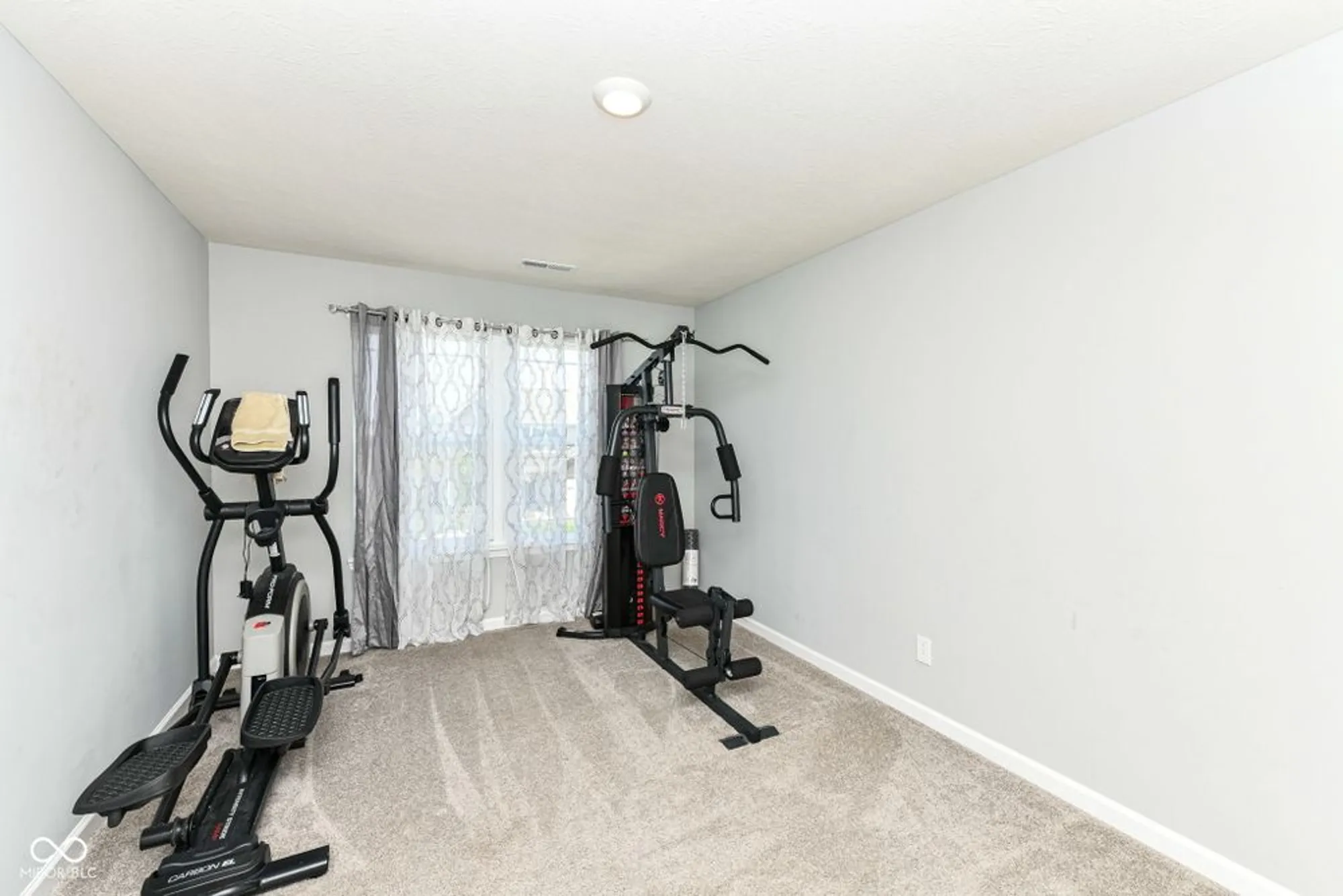 Property Slideshow image 34 of 41 | 9053 fitzgerald dr, Indianapolis, IN, 46239