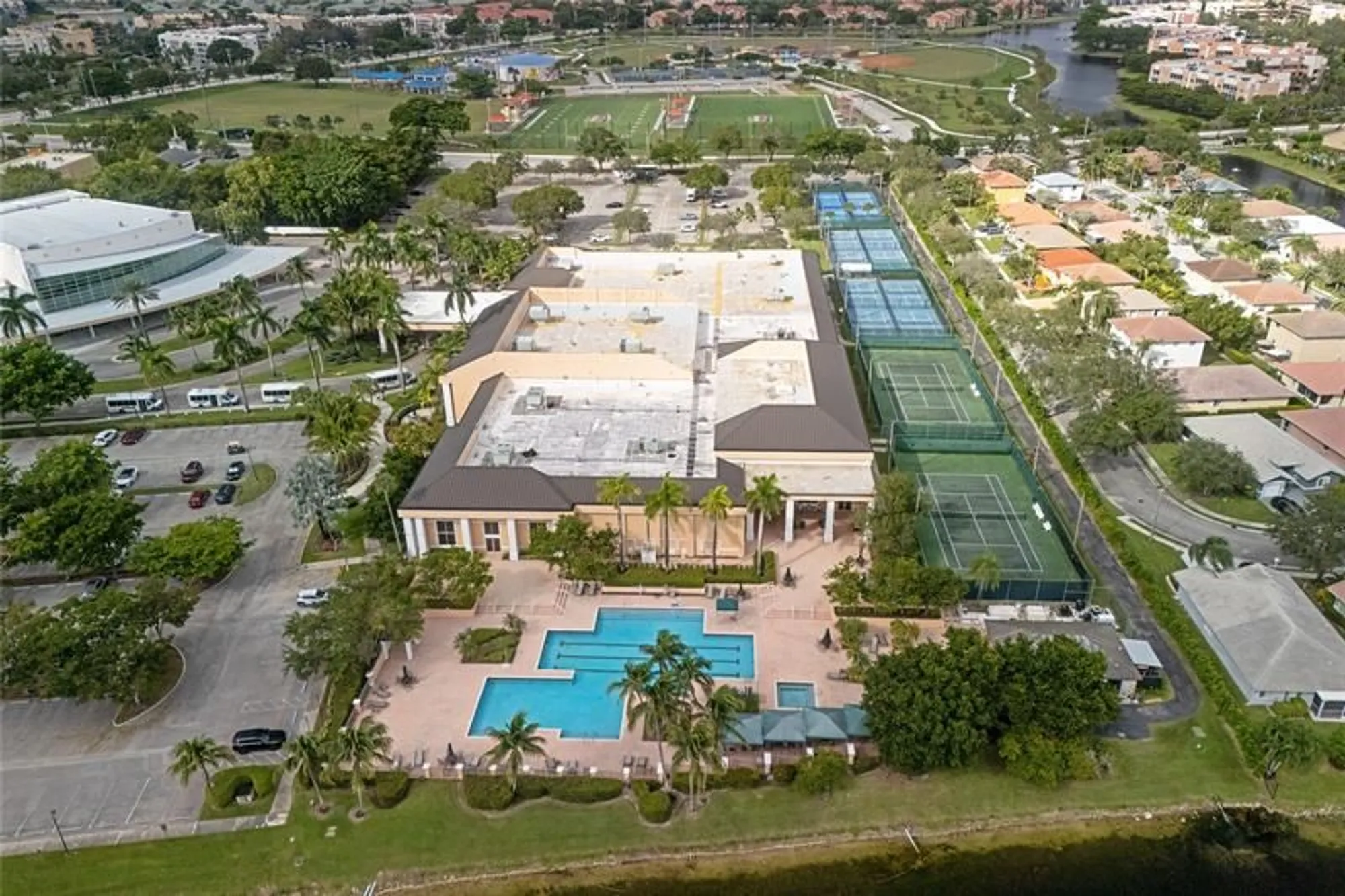 Property Slideshow image 33 of 41 | 7186 s devon dr # 109, Tamarac, FL, 33321
