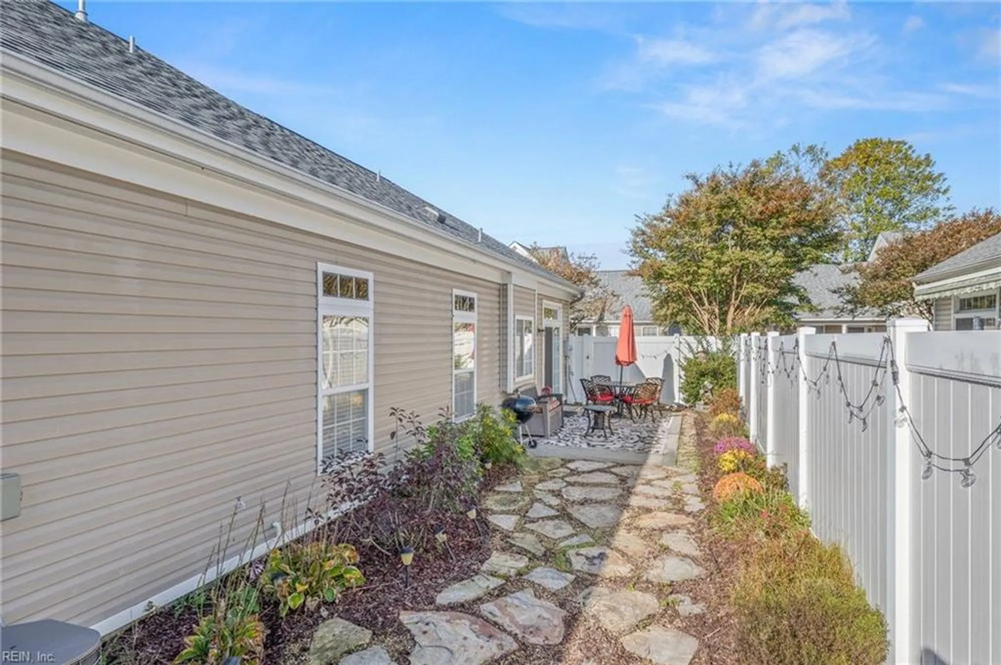 Property Slideshow image 33 of 36 | 800 monroe ct, Chesapeake, VA, 23320