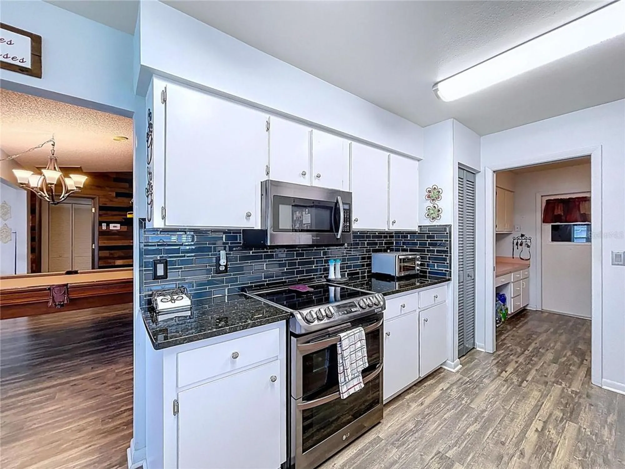 Property Slideshow image 16 of 41 | 2137 grand cypress dr, Lakeland, FL, 33810