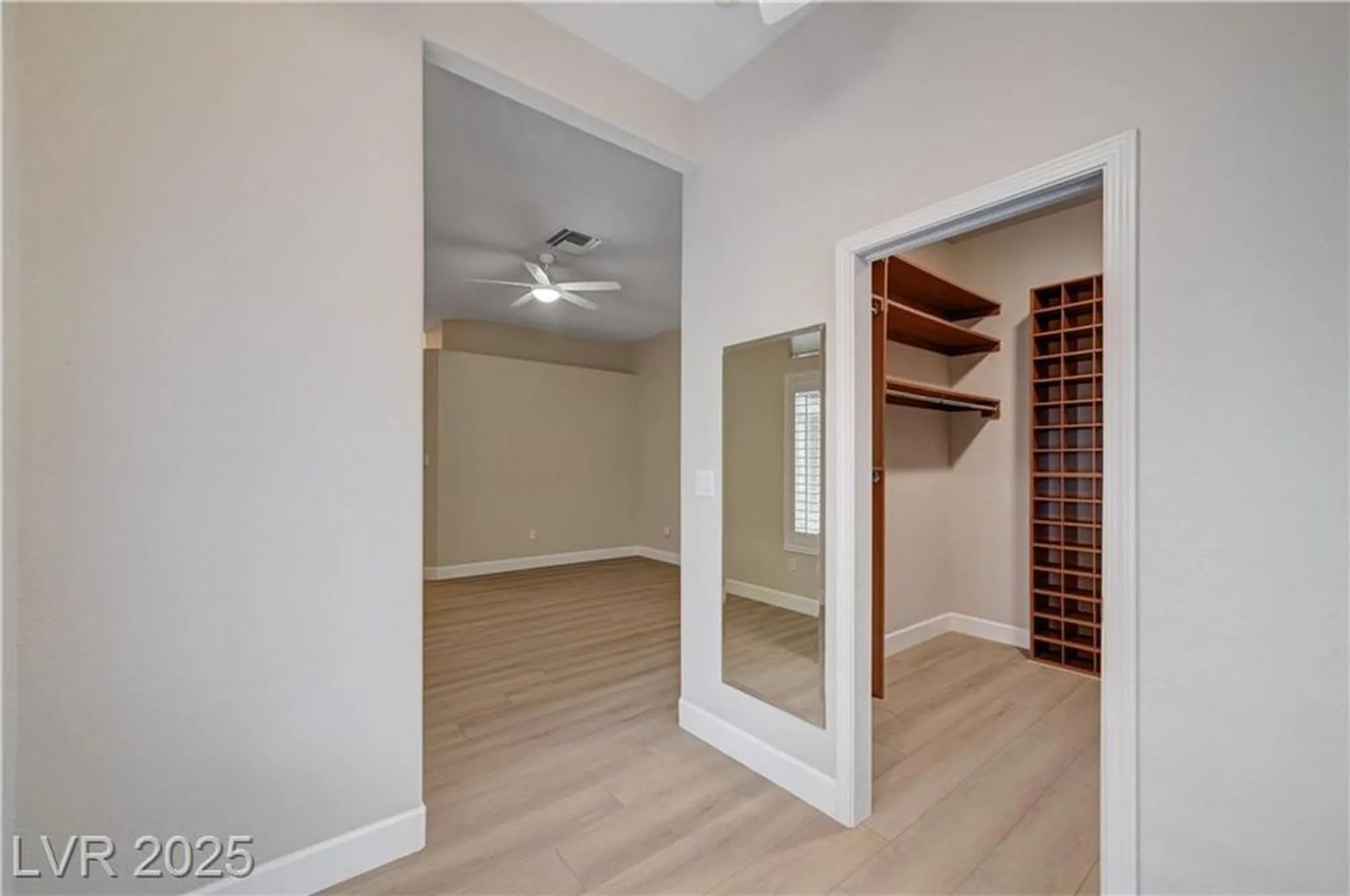 Property Slideshow image 30 of 77 | 2801 byron dr, Las Vegas, NV, 89134