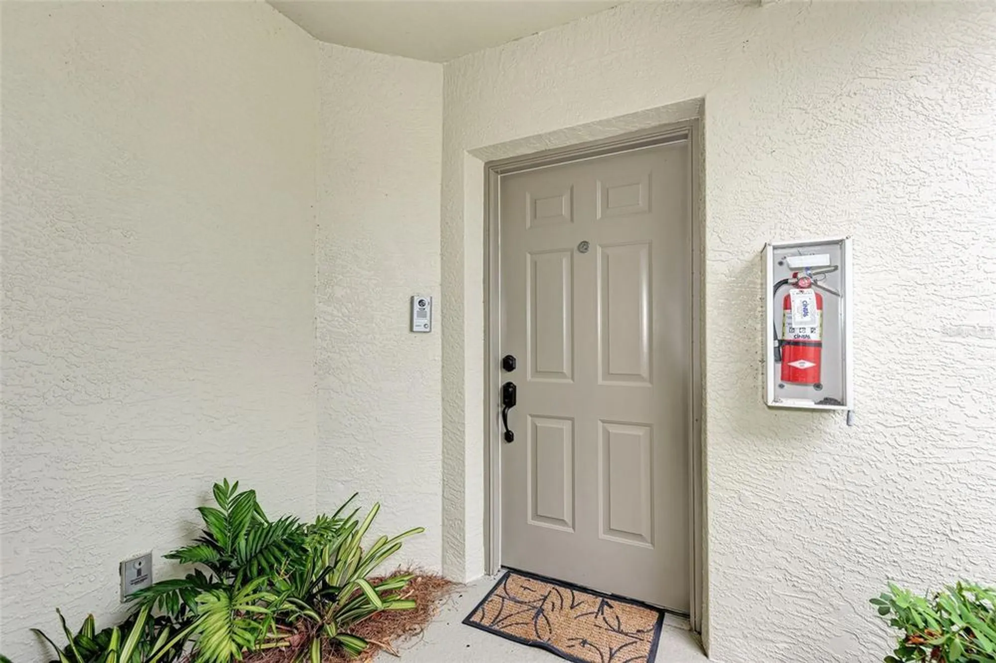 Property Slideshow image 5 of 78 | 3322 grand vista ct unit 203, Port Charlotte, FL, 33953