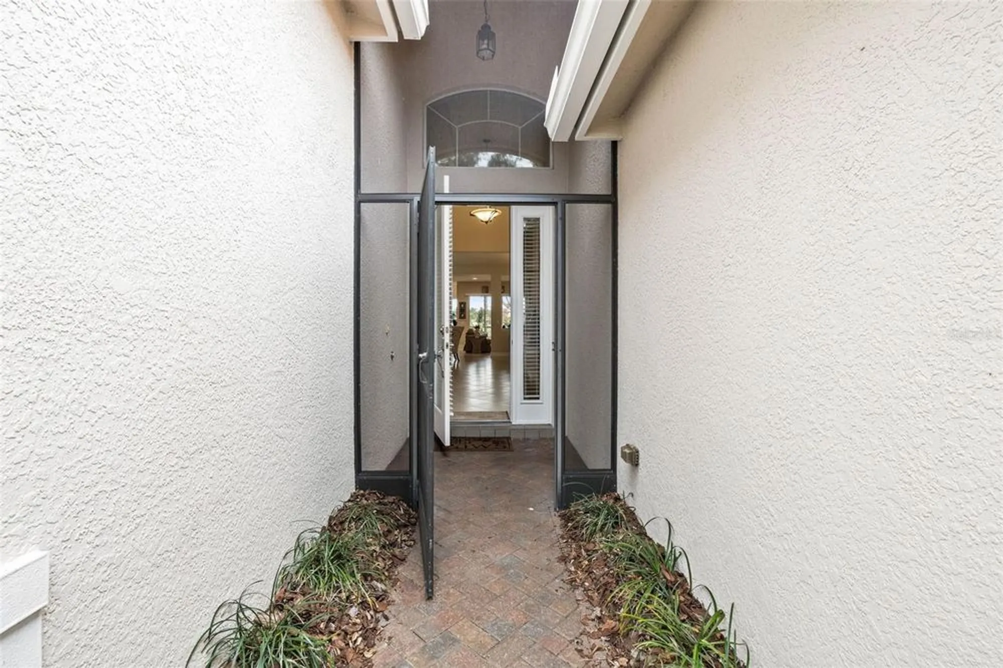 Property Slideshow image 18 of 38 | 16051 golden lakes dr, Wimauma, FL, 33598