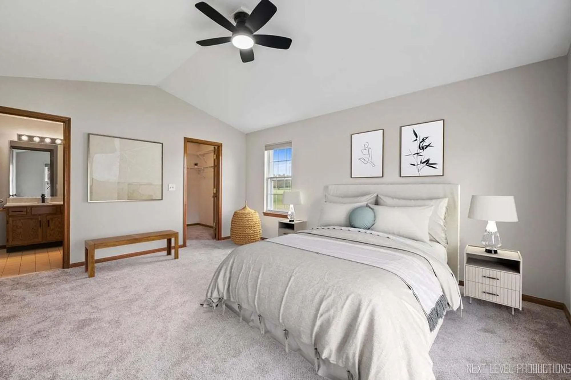 Property Slideshow image 9 of 49 | 21289 silktree cir, Plainfield, IL, 60544