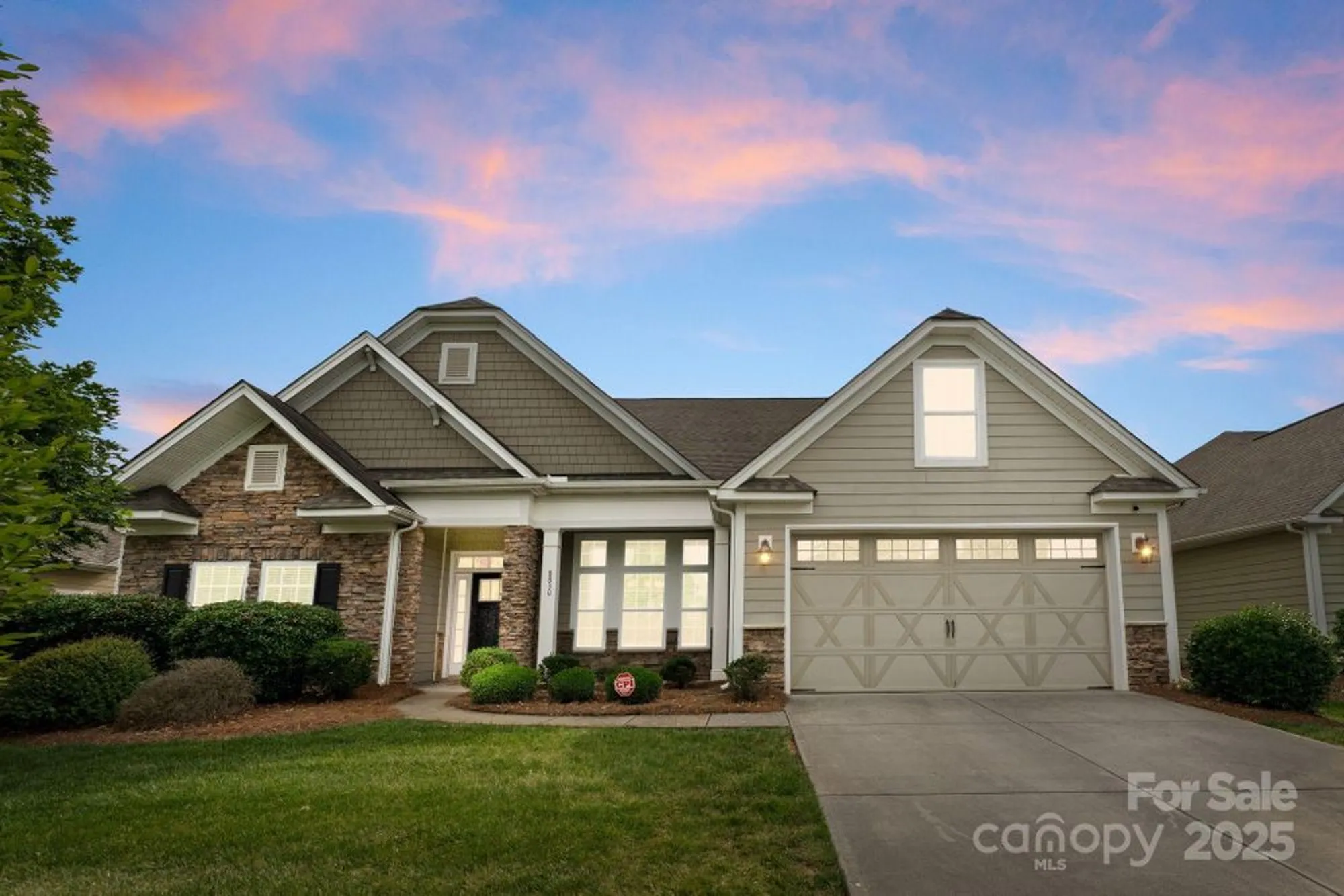 Property Slideshow image 2 of 39 | 8830 artesa mill ln, Charlotte, NC, 28214