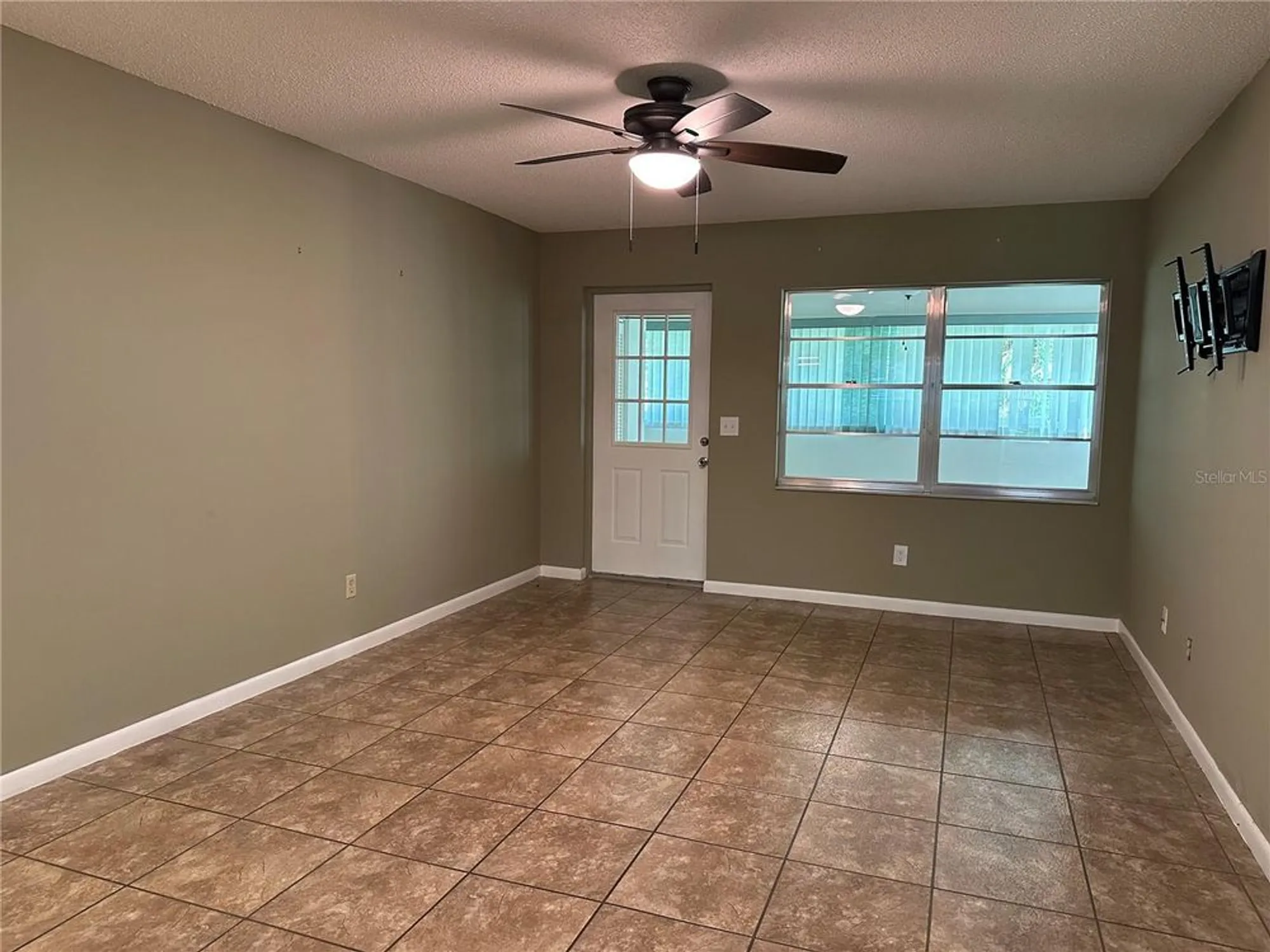 Property Slideshow image 10 of 81 | 9065 sw 82nd ter d, Ocala, FL, 34481