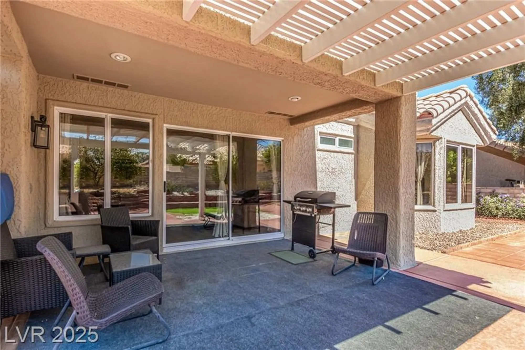 Property Slideshow image 37 of 42 | 8705 villa ridge dr, Las Vegas, NV, 89134