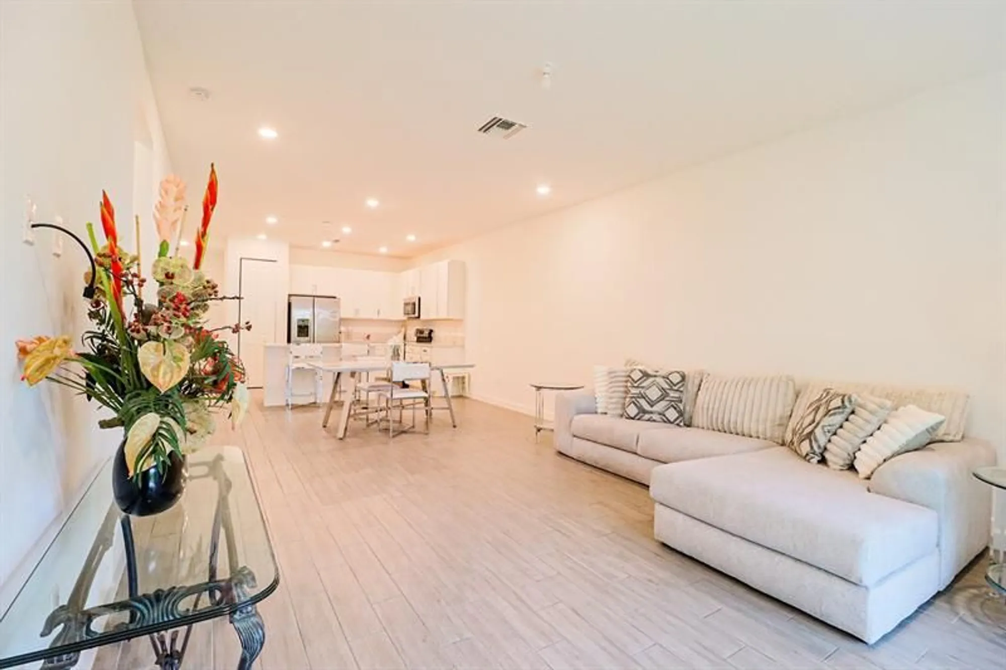 Property Slideshow image 6 of 22 | 14518 crawford brook ln # 14518, Delray Beach, FL, 33446