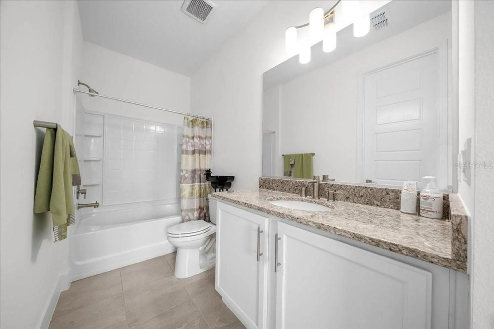 Property Slideshow image 15 of 100 | 4378 nw 54th ter, Ocala, FL, 34482