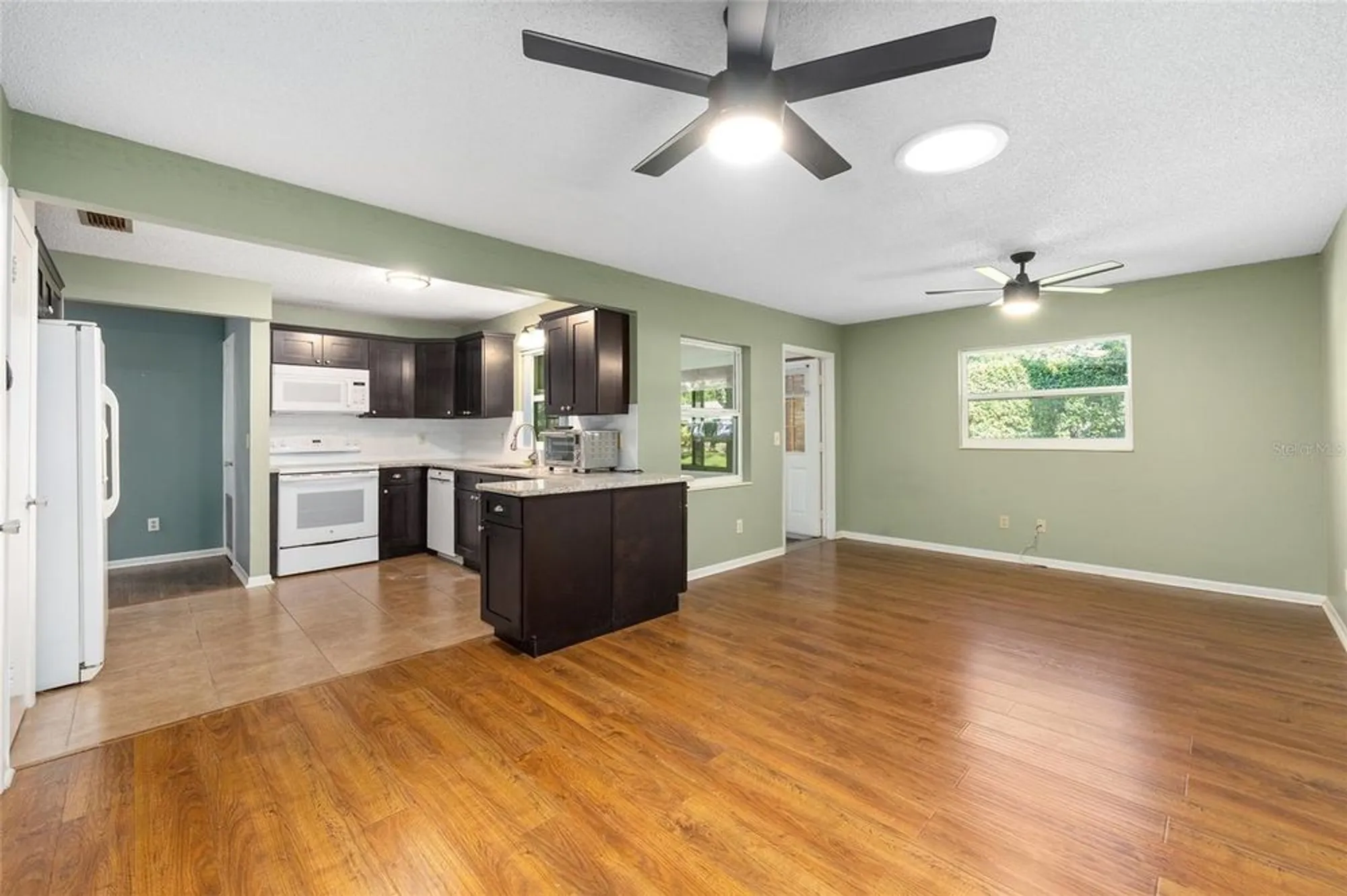 Property Slideshow image 30 of 39 | 8655 sw 98th street rd g, Ocala, FL, 34481