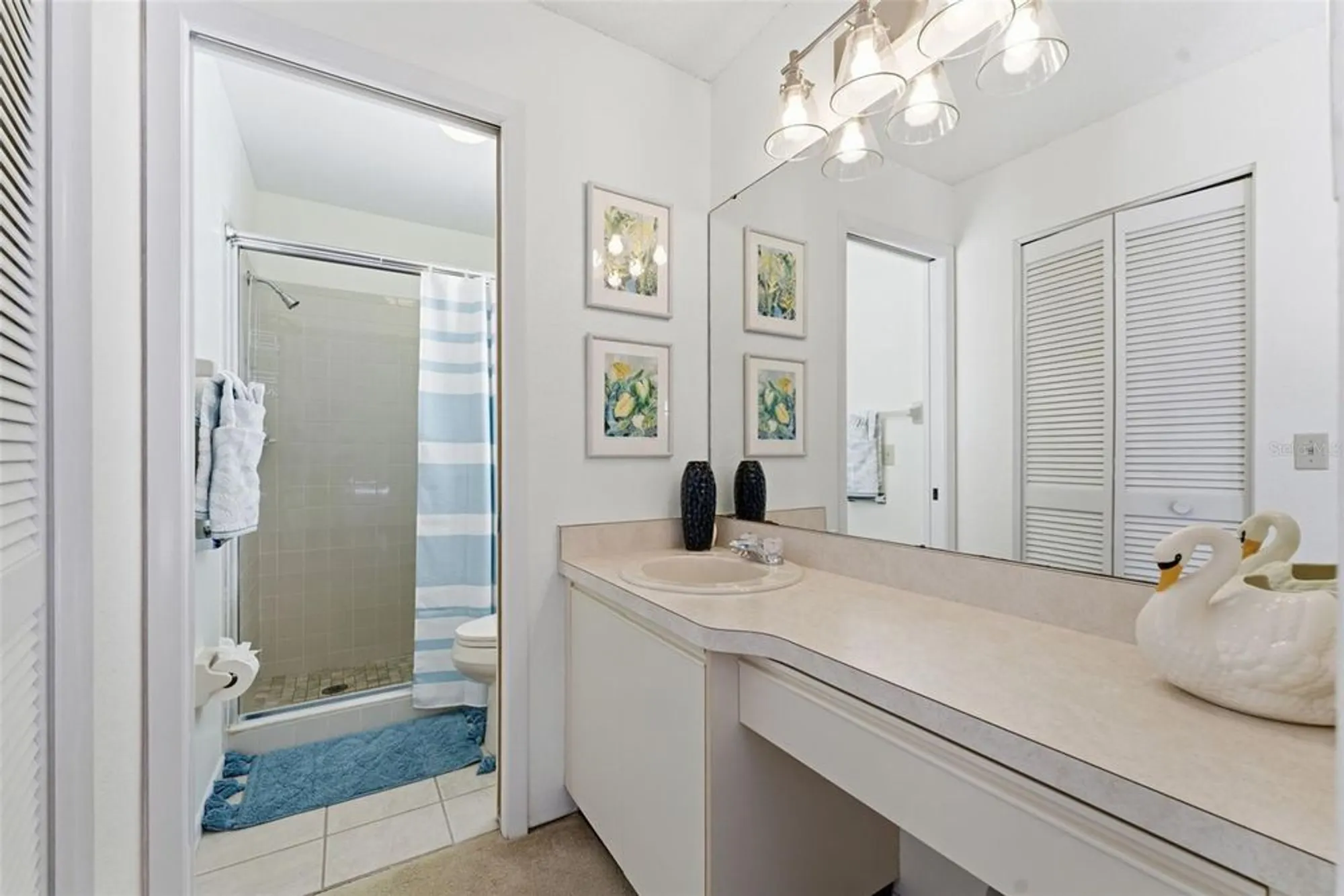 Property Slideshow image 13 of 26 | 605 apple ln, Englewood, FL, 34223