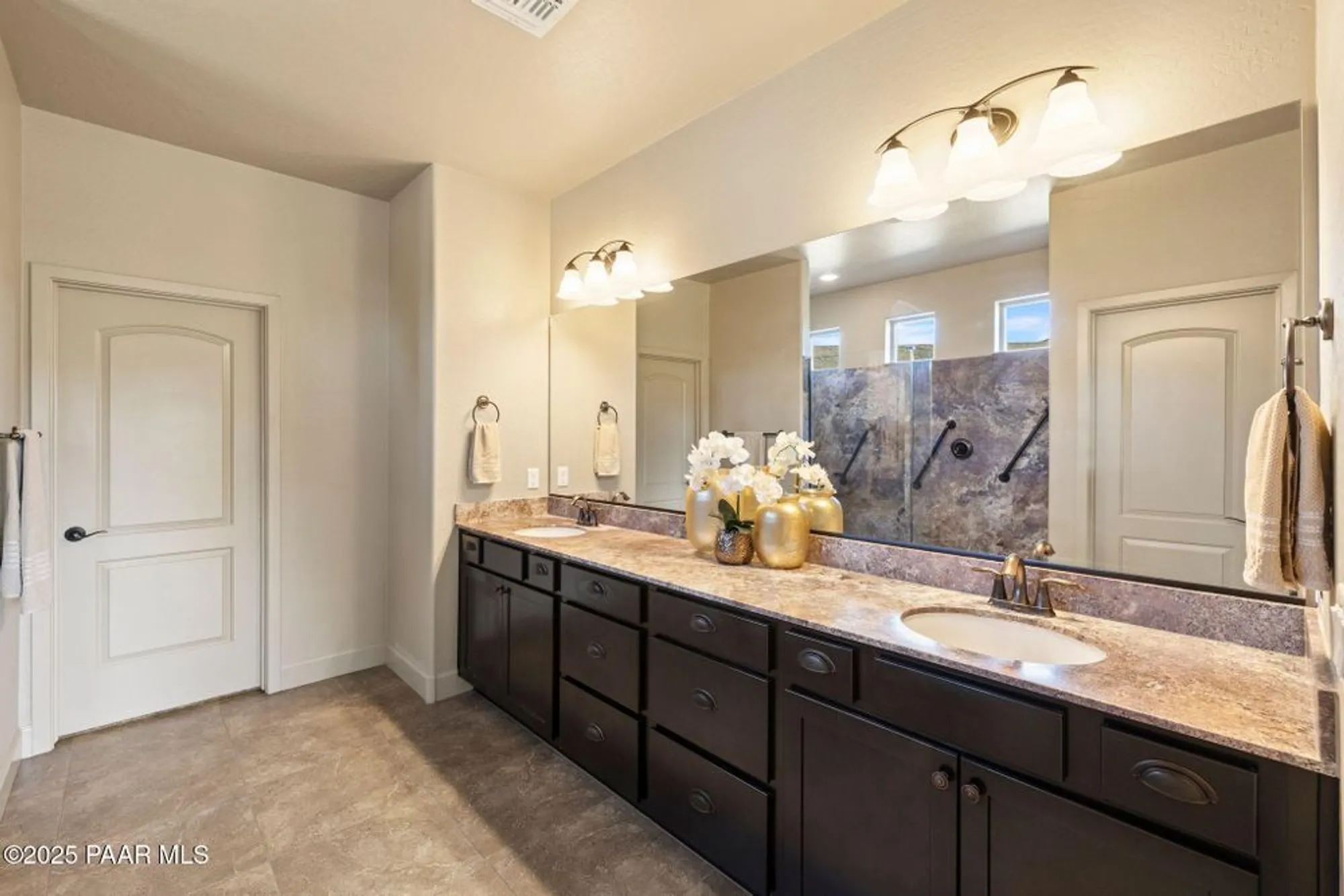 Property Slideshow image 30 of 57 | 8293 n zephyr cir, Prescott Valley, AZ, 86315